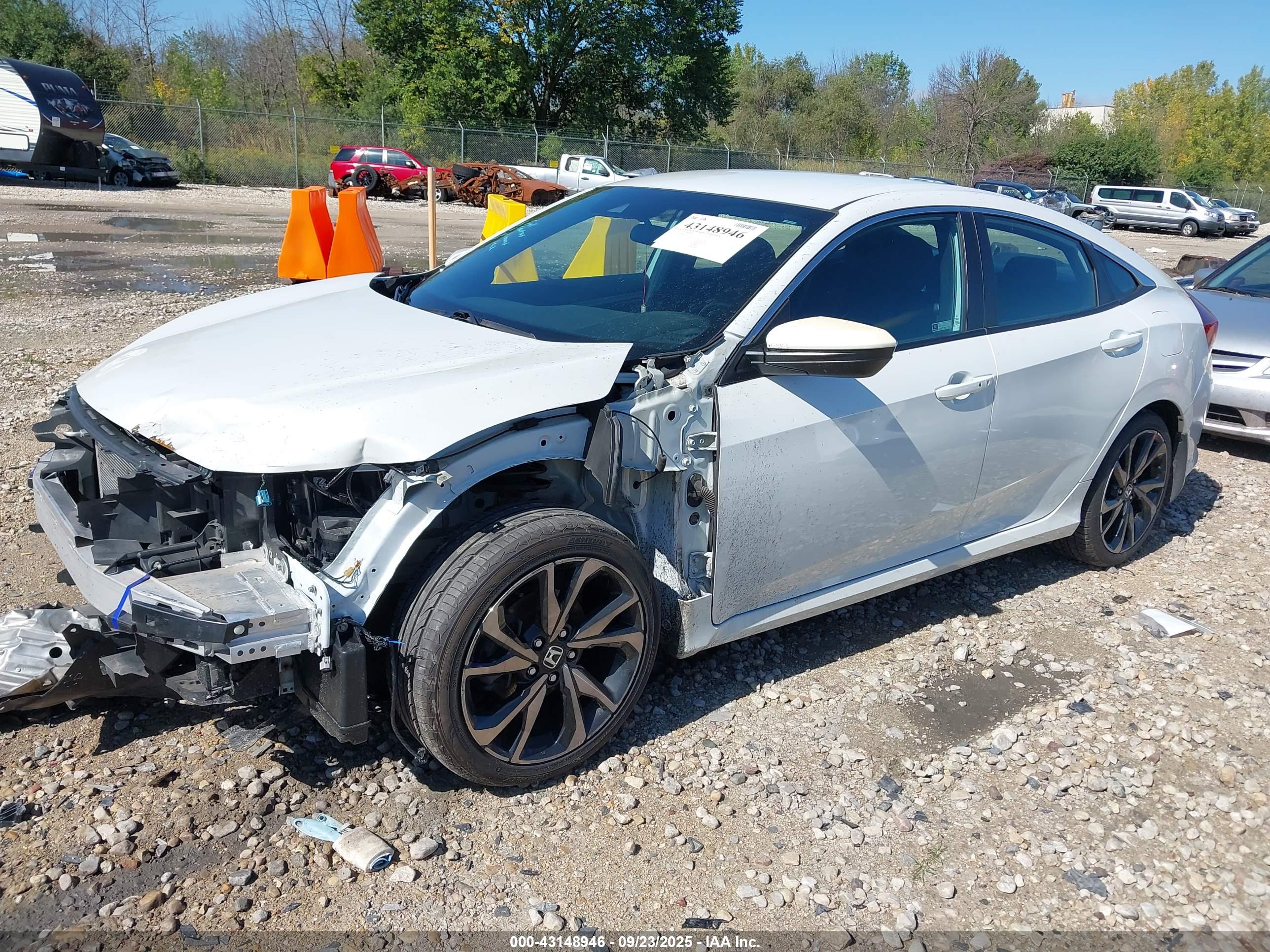 HONDA CIVIC image 2