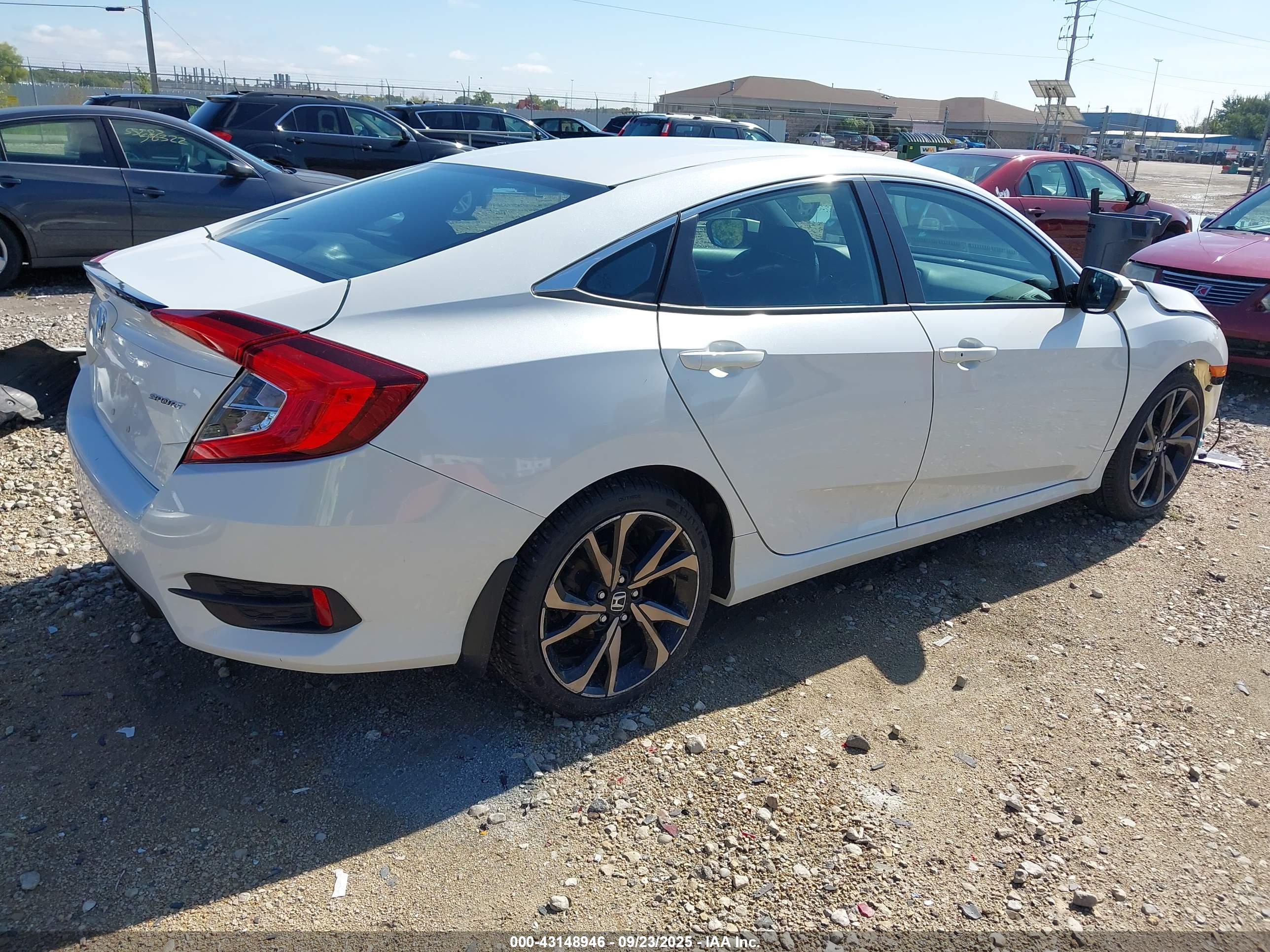 HONDA CIVIC image 4