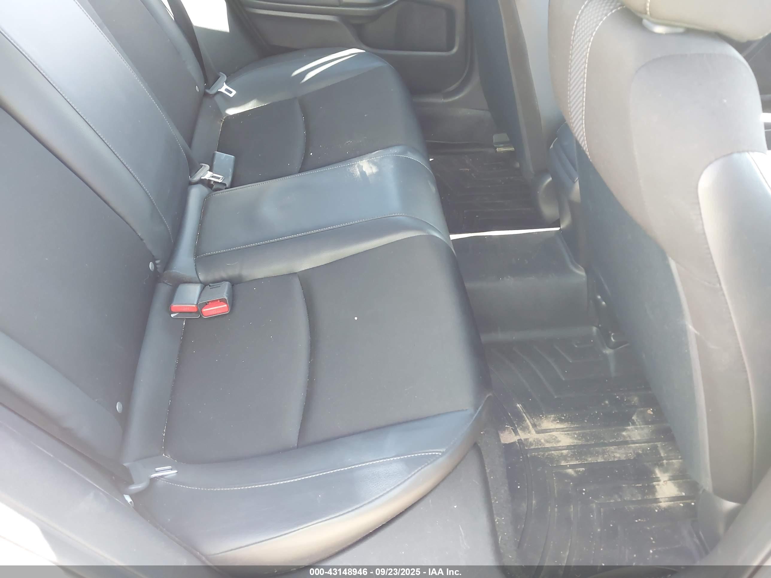 HONDA CIVIC image 8