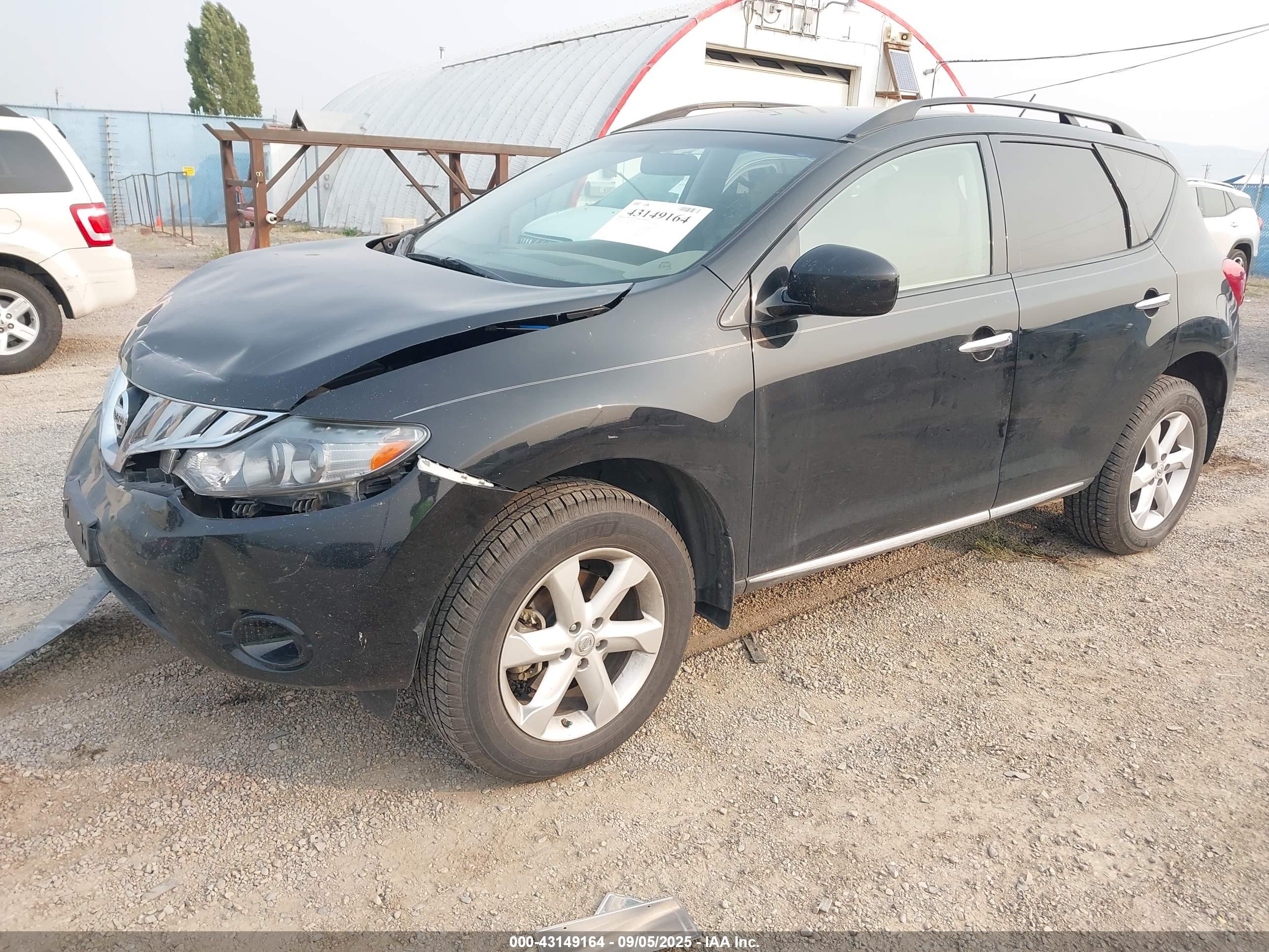NISSAN MURANO image 2