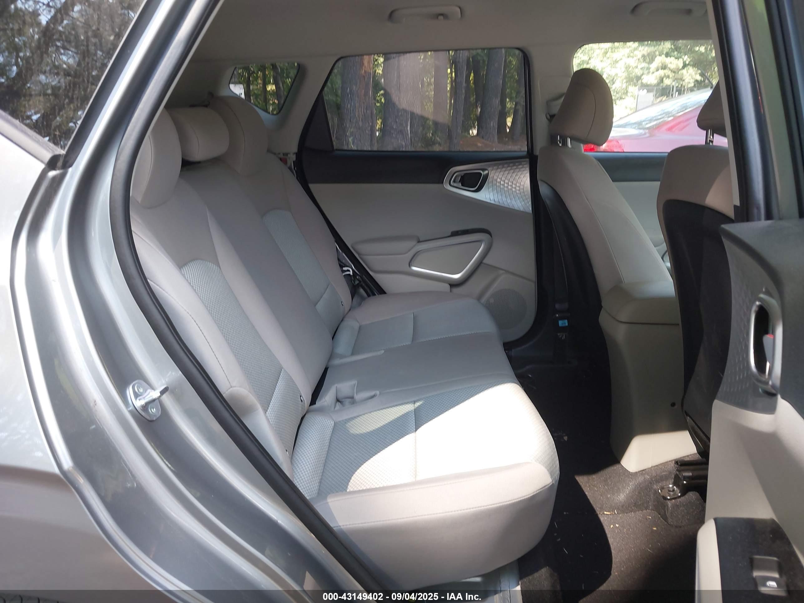 KIA SOUL image 8