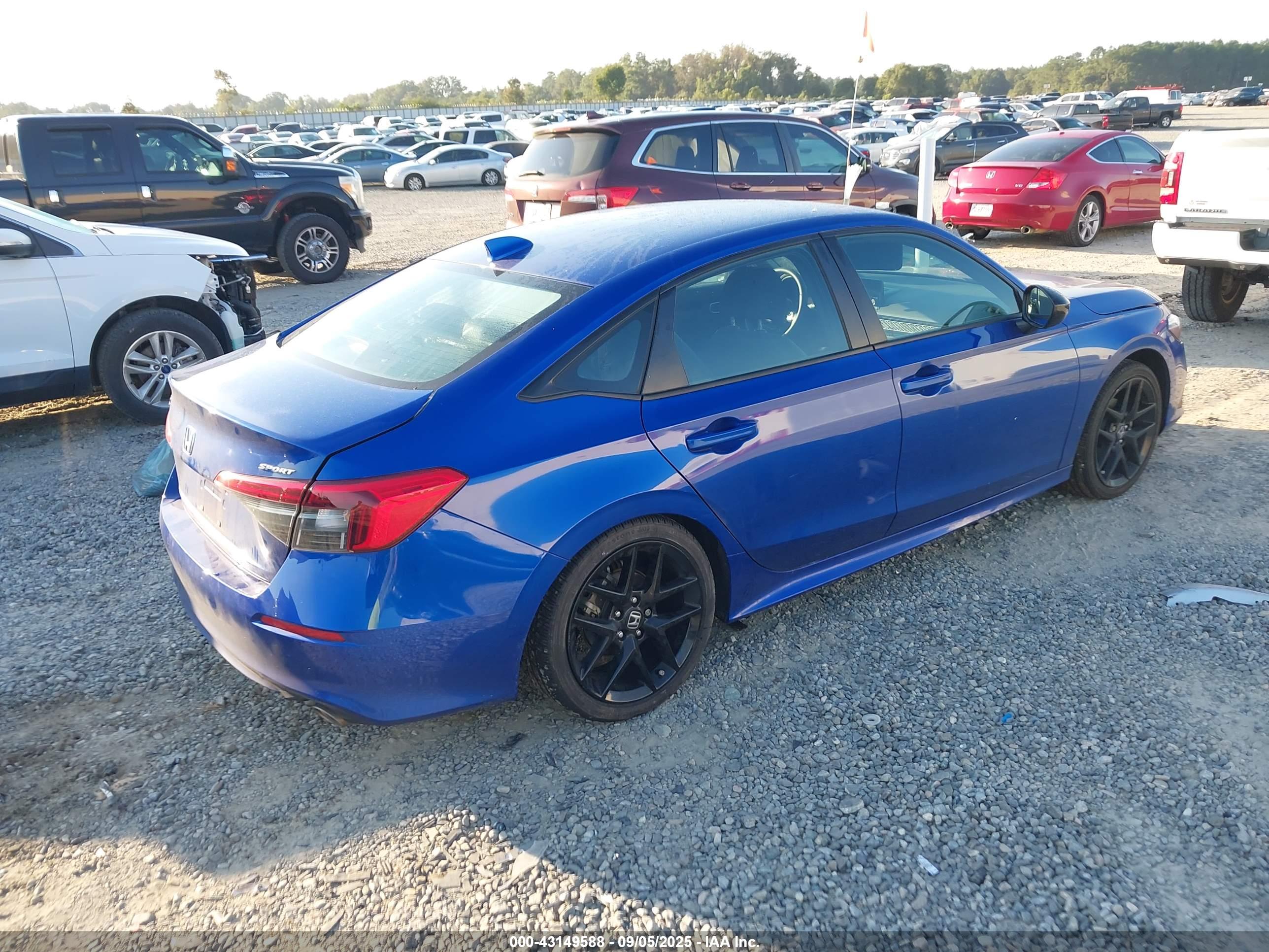 HONDA CIVIC image 4