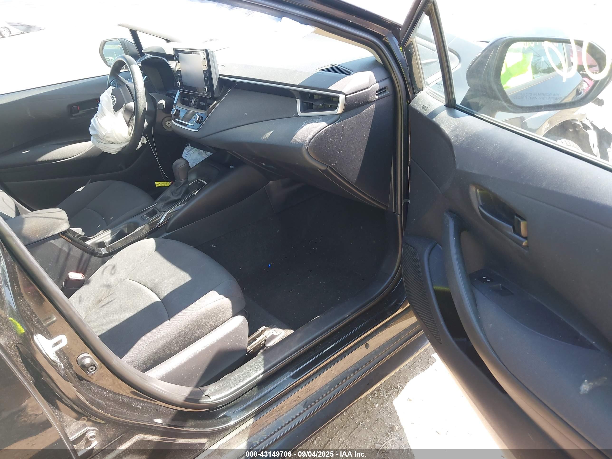 TOYOTA COROLLA image 5