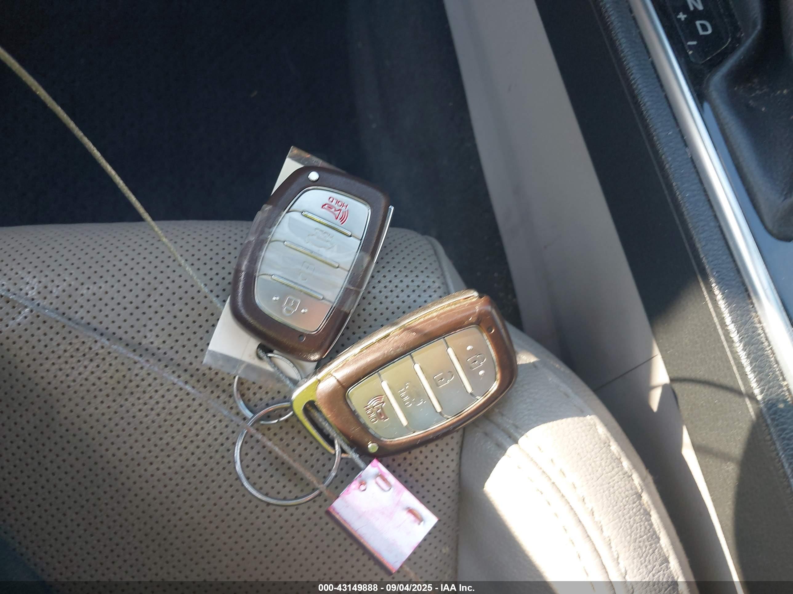 HYUNDAI SONATA image 11