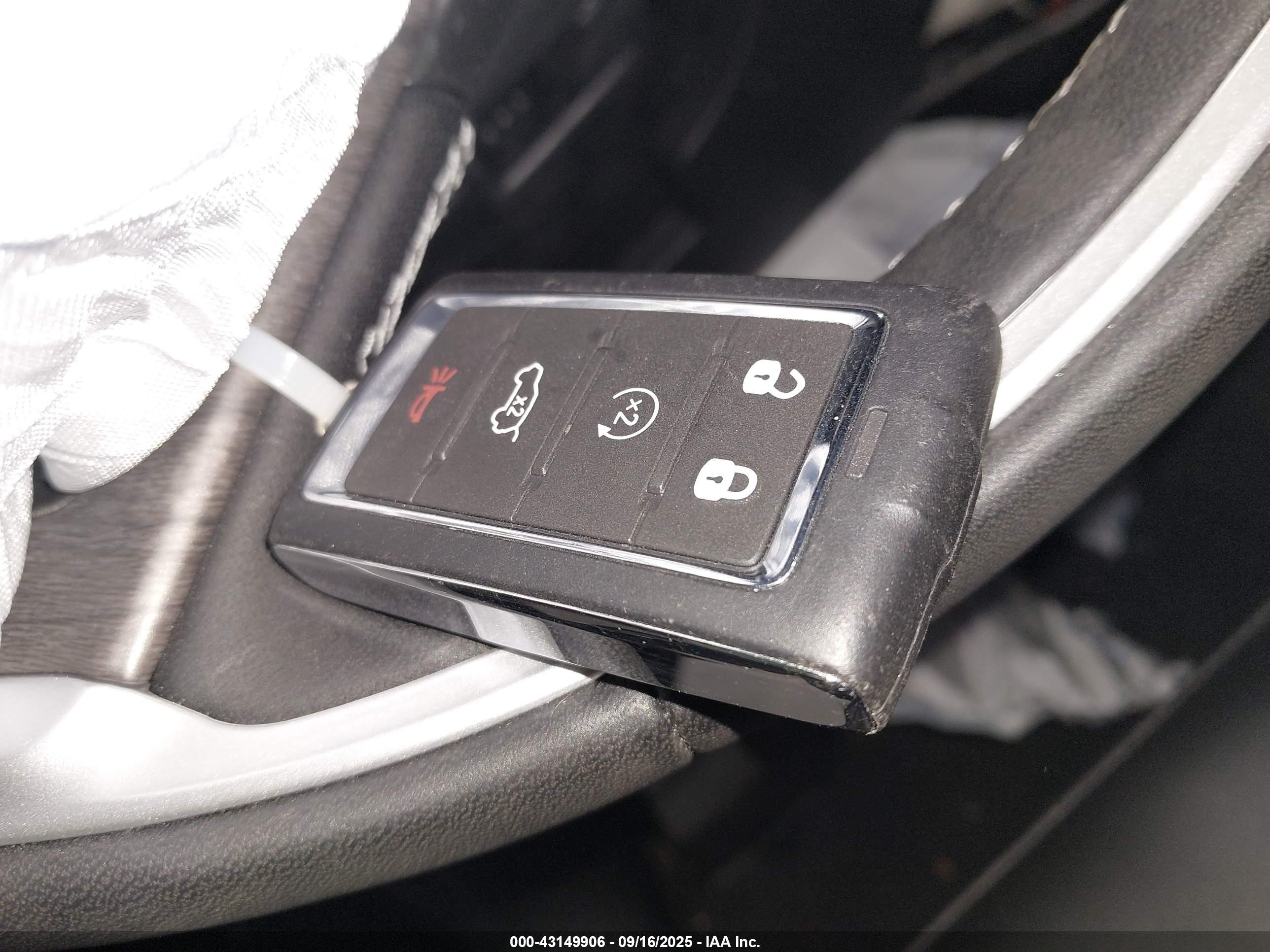 JEEP GRAND image 11