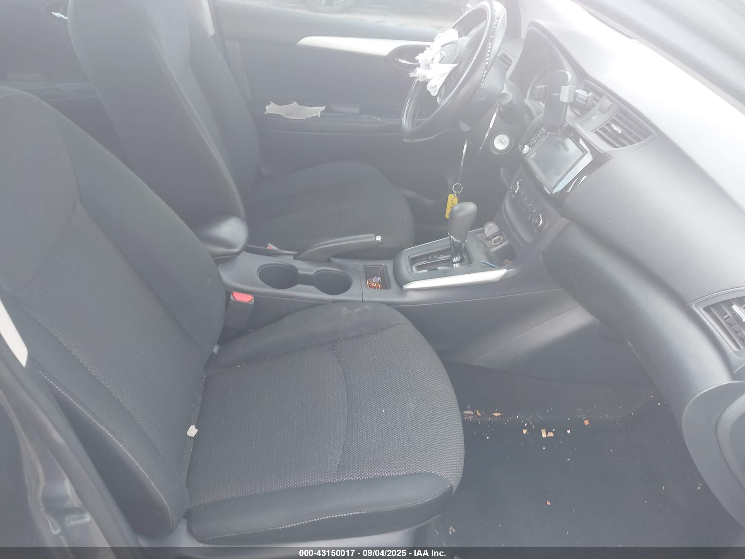 NISSAN SENTRA image 5