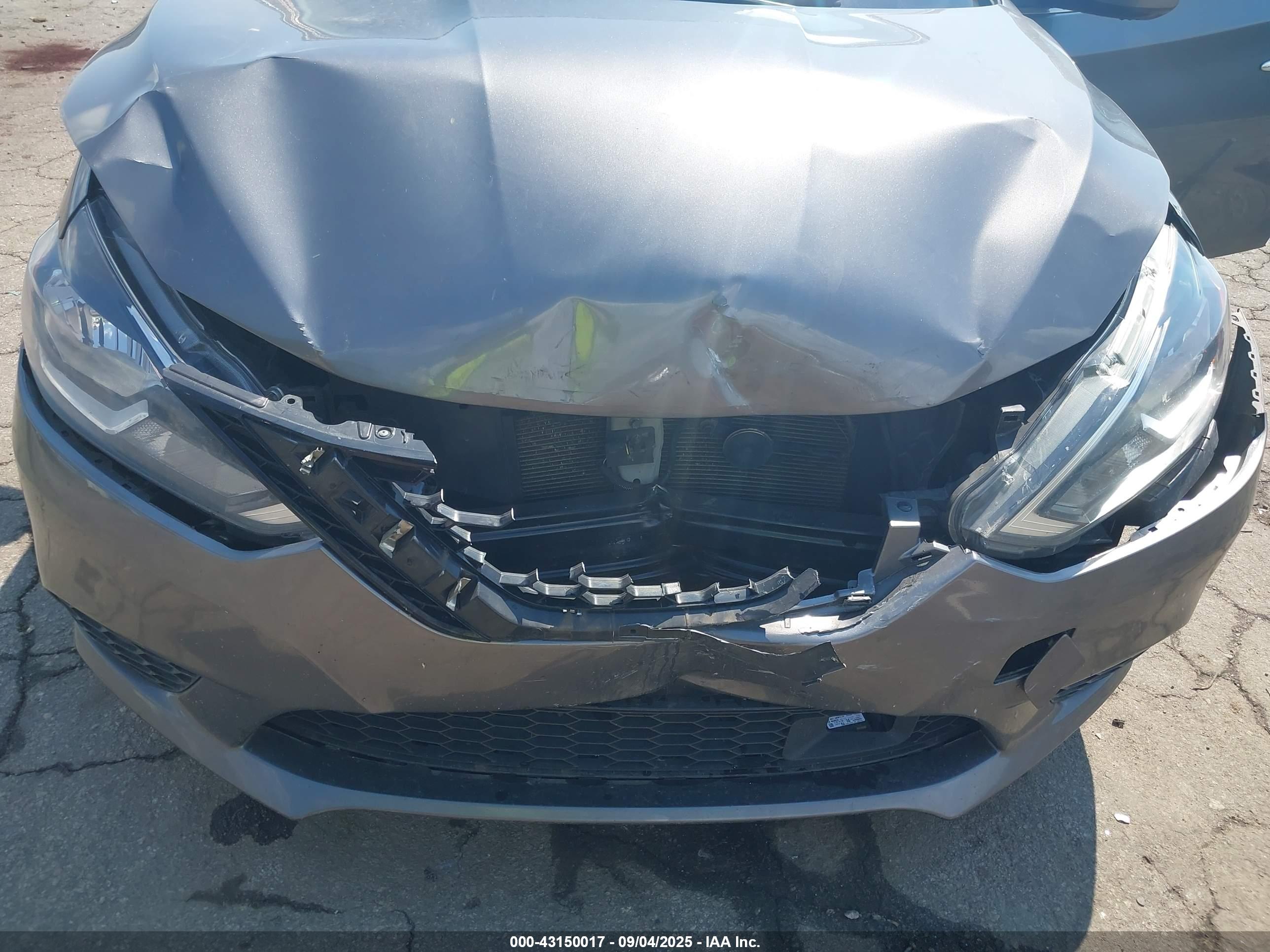 NISSAN SENTRA image 6