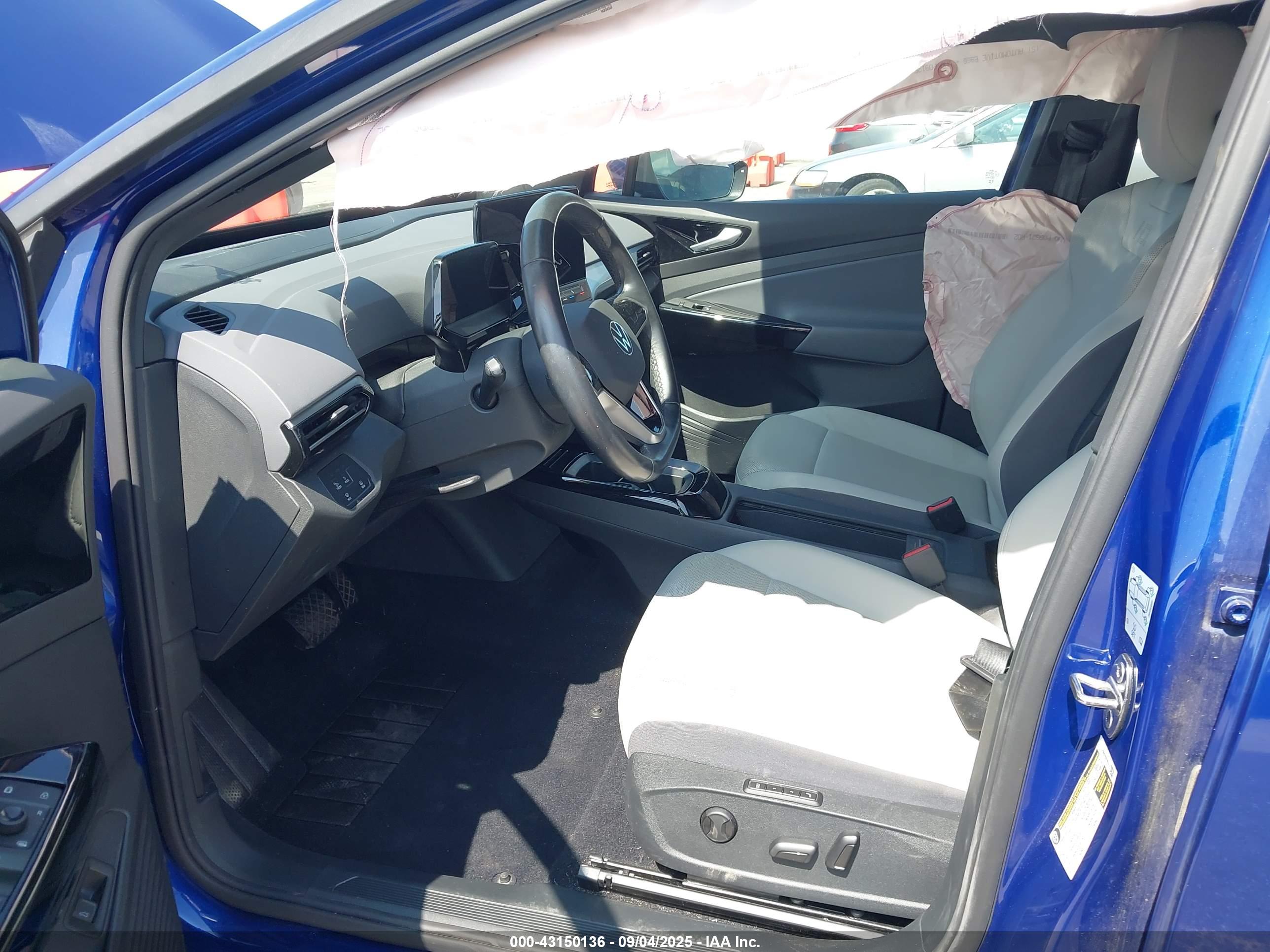 VOLKSWAGEN ID.4 image 5