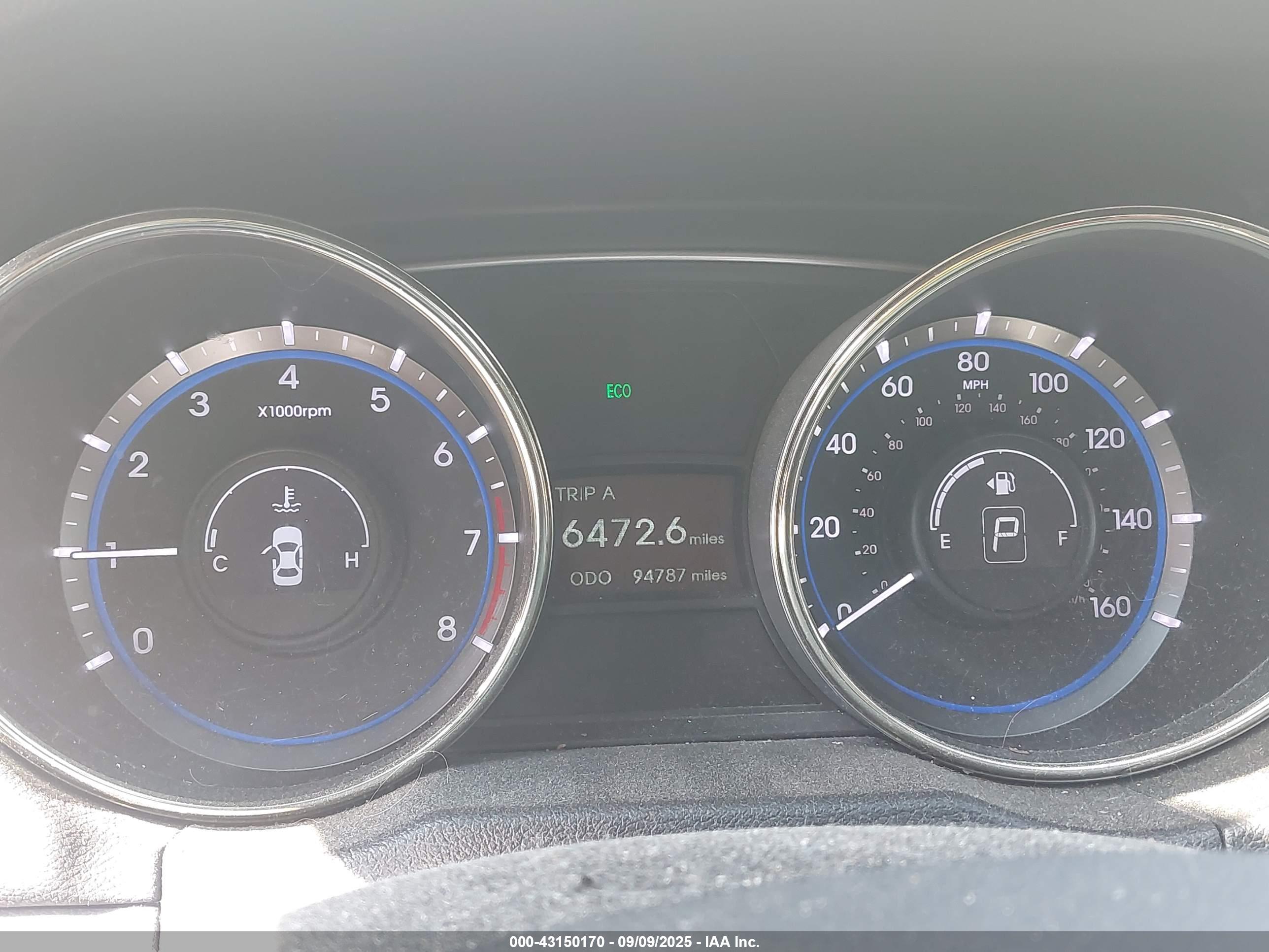 HYUNDAI SONATA image 7