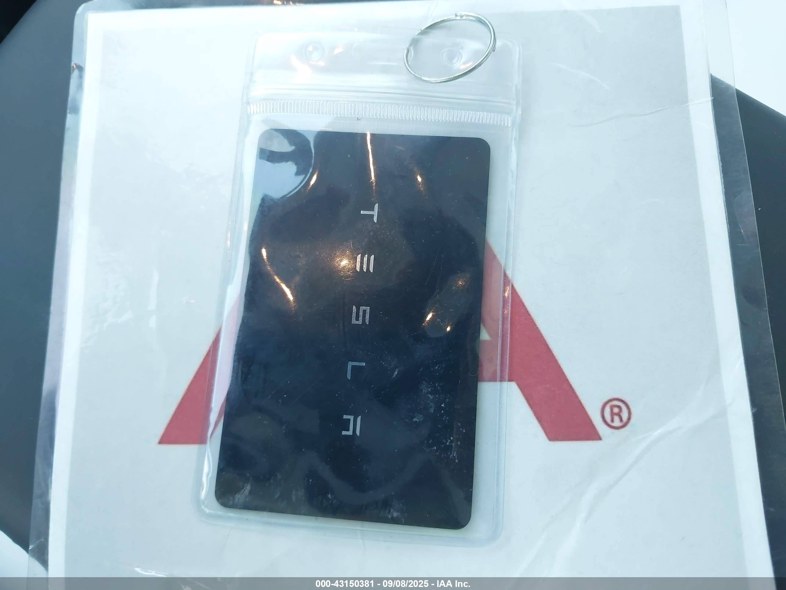 TESLA MODEL image 11