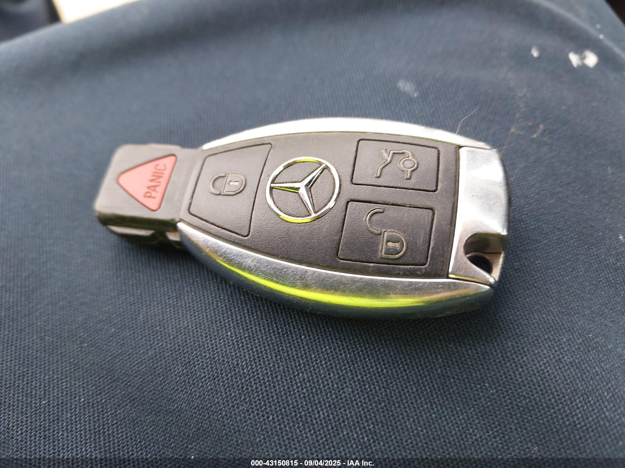 MERCEDES-BENZ C image 11