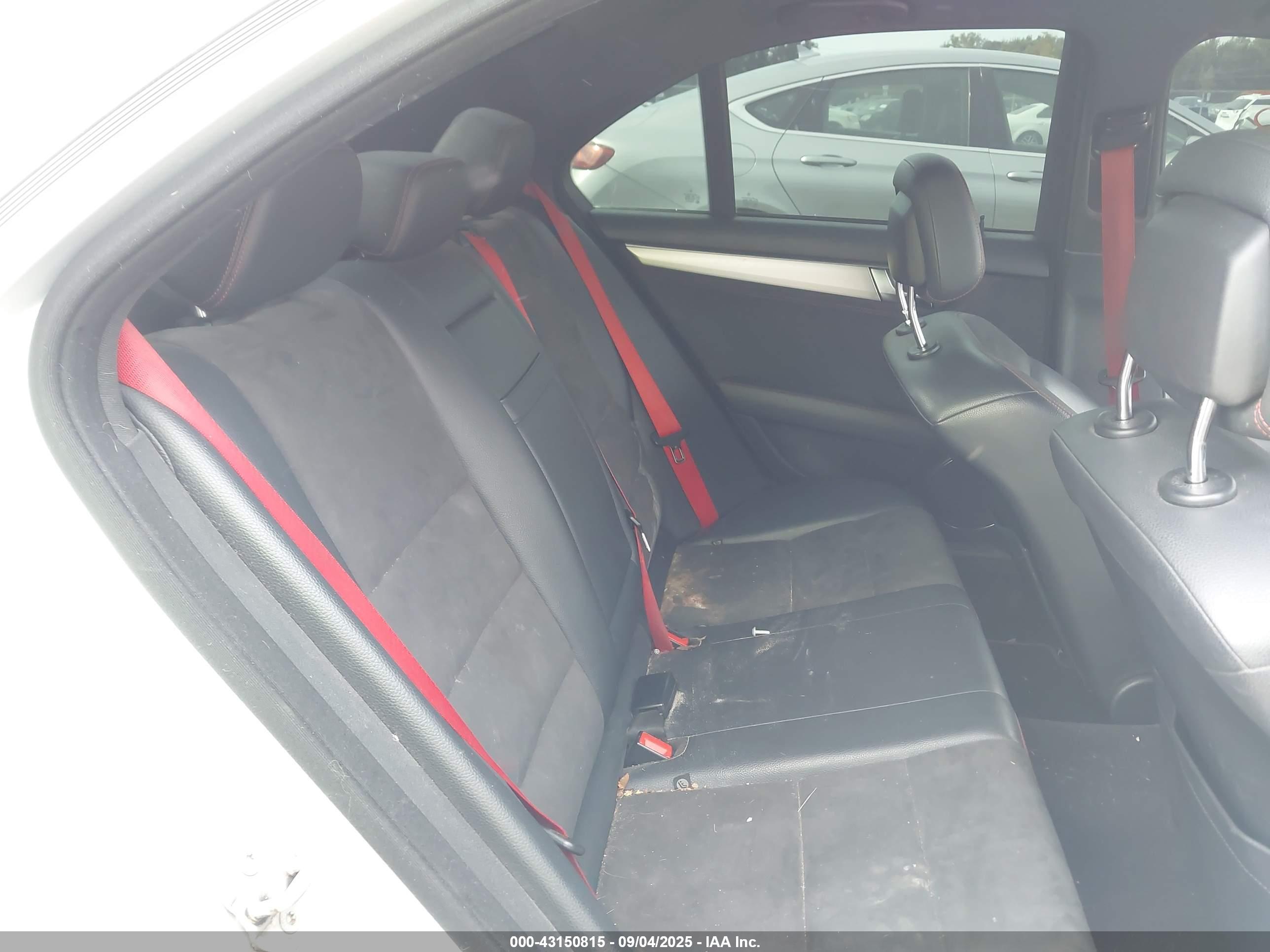 MERCEDES-BENZ C image 8
