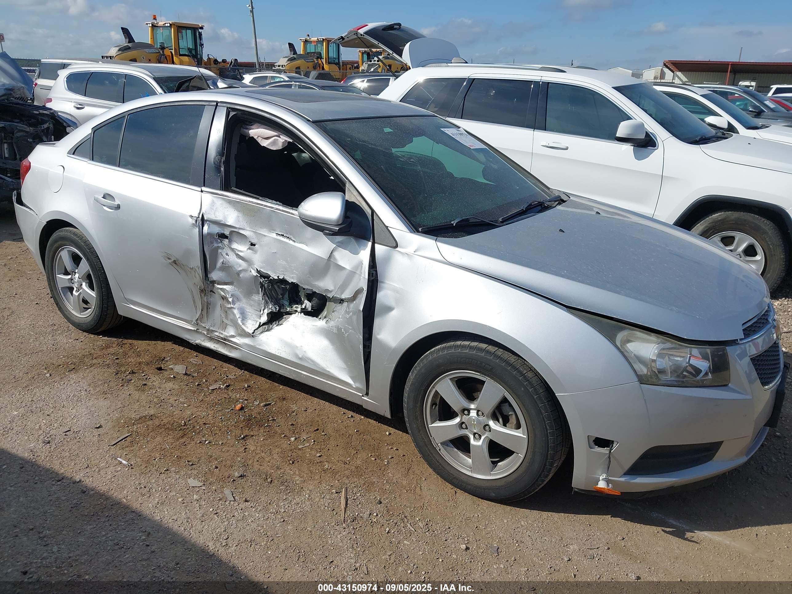 CHEVROLET CRUZE image 6