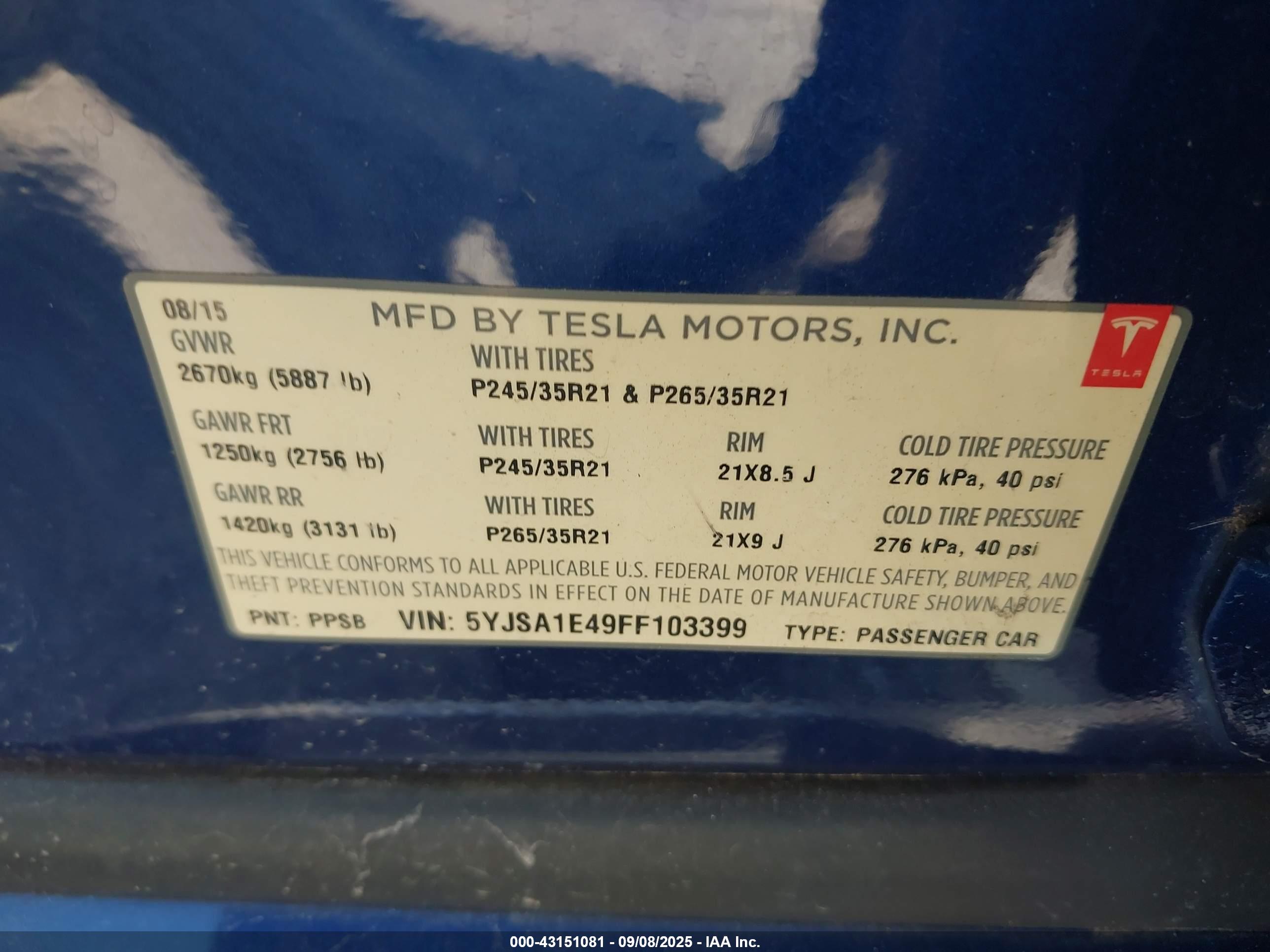 TESLA MODEL image 9