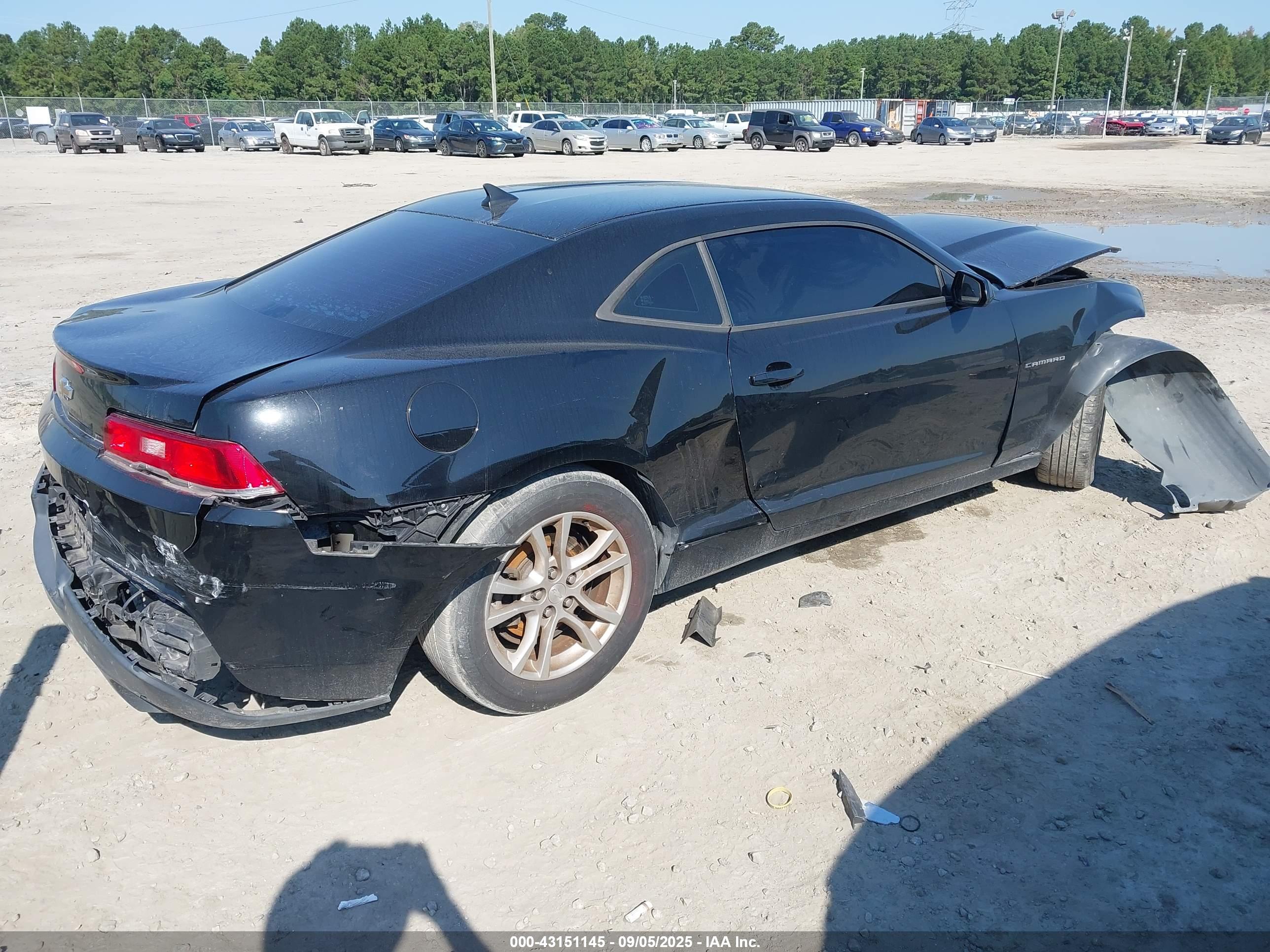 CHEVROLET CAMARO image 4