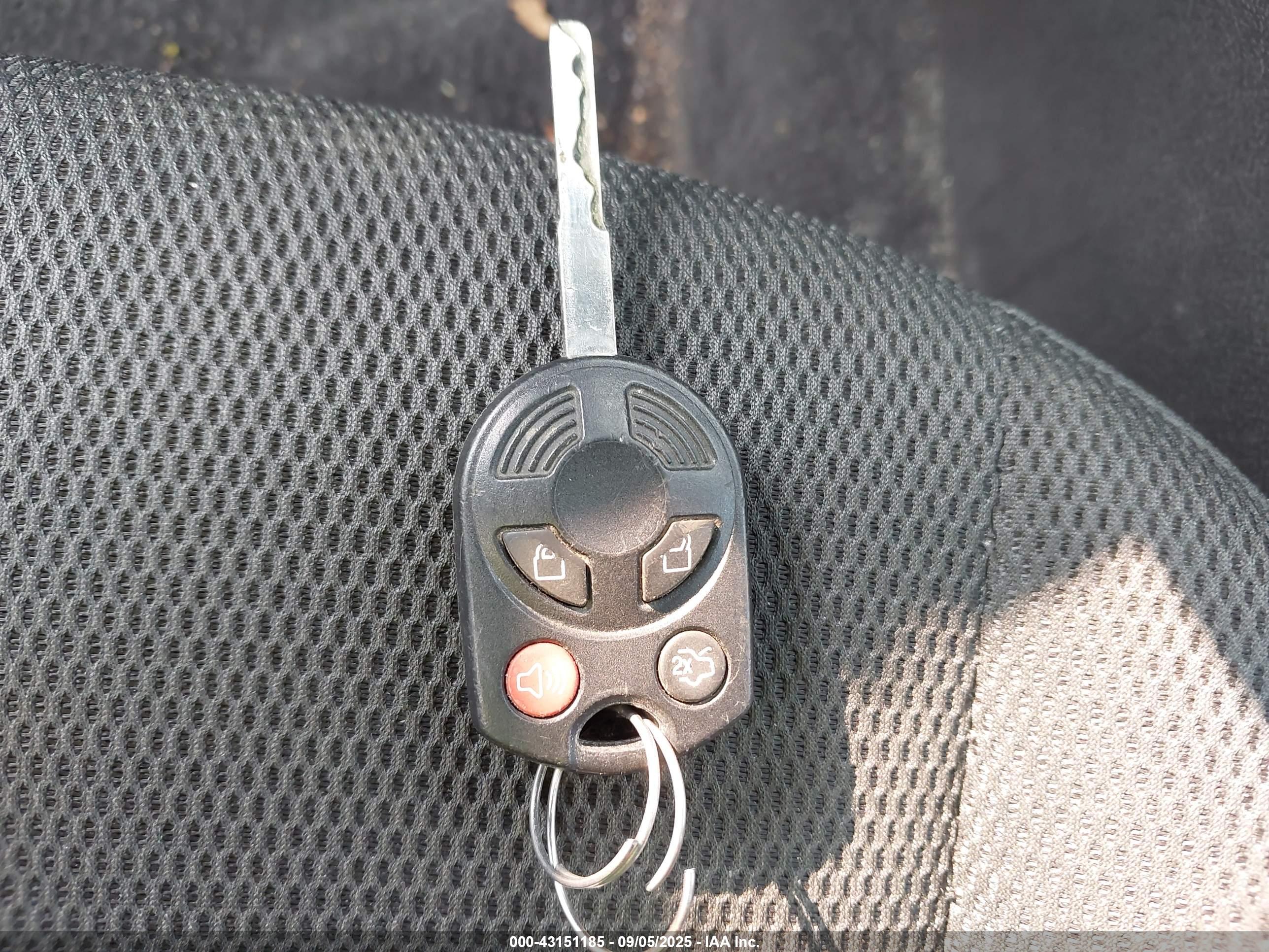 FORD FOCUS image 11