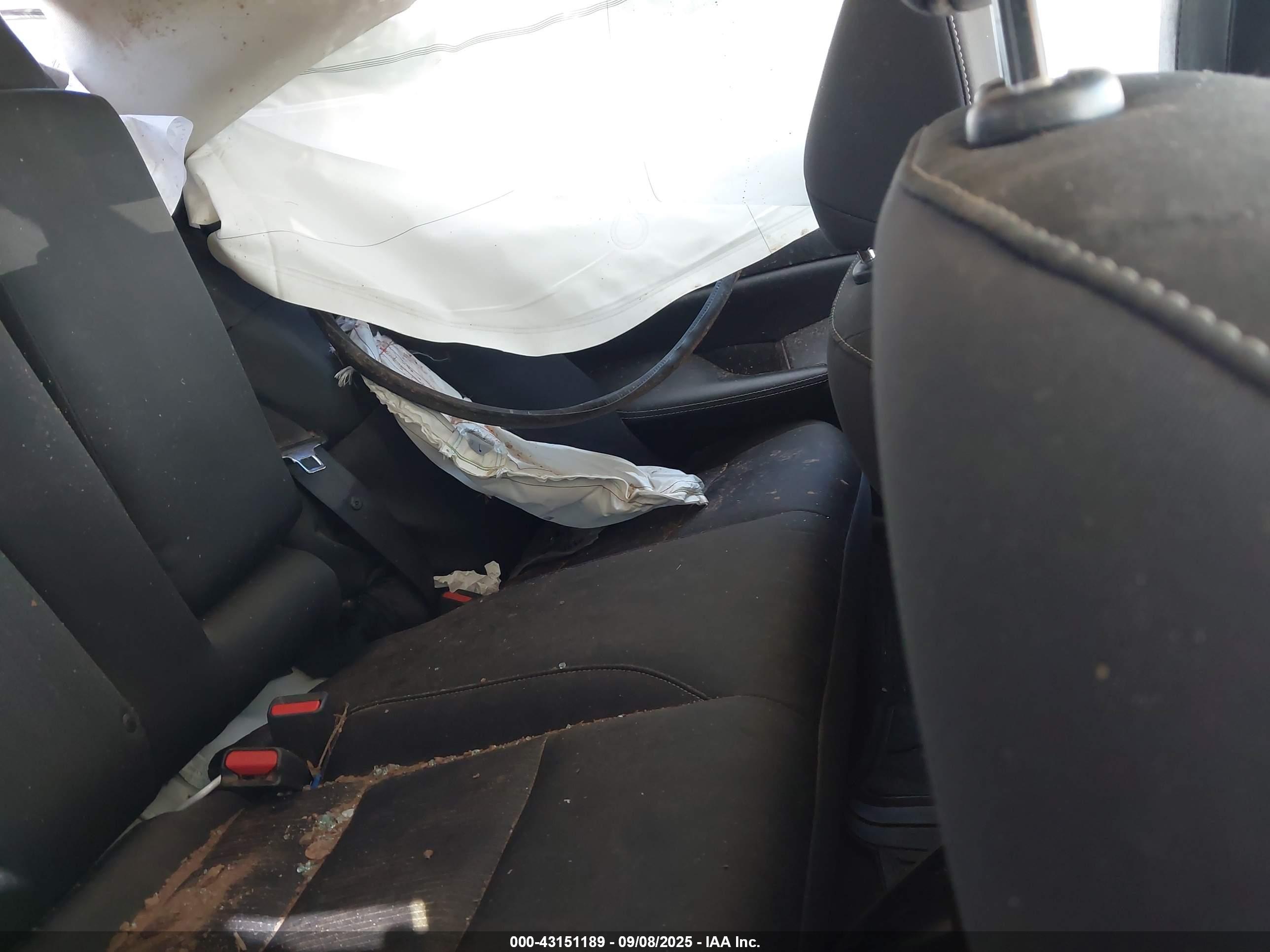 NISSAN ALTIMA image 8