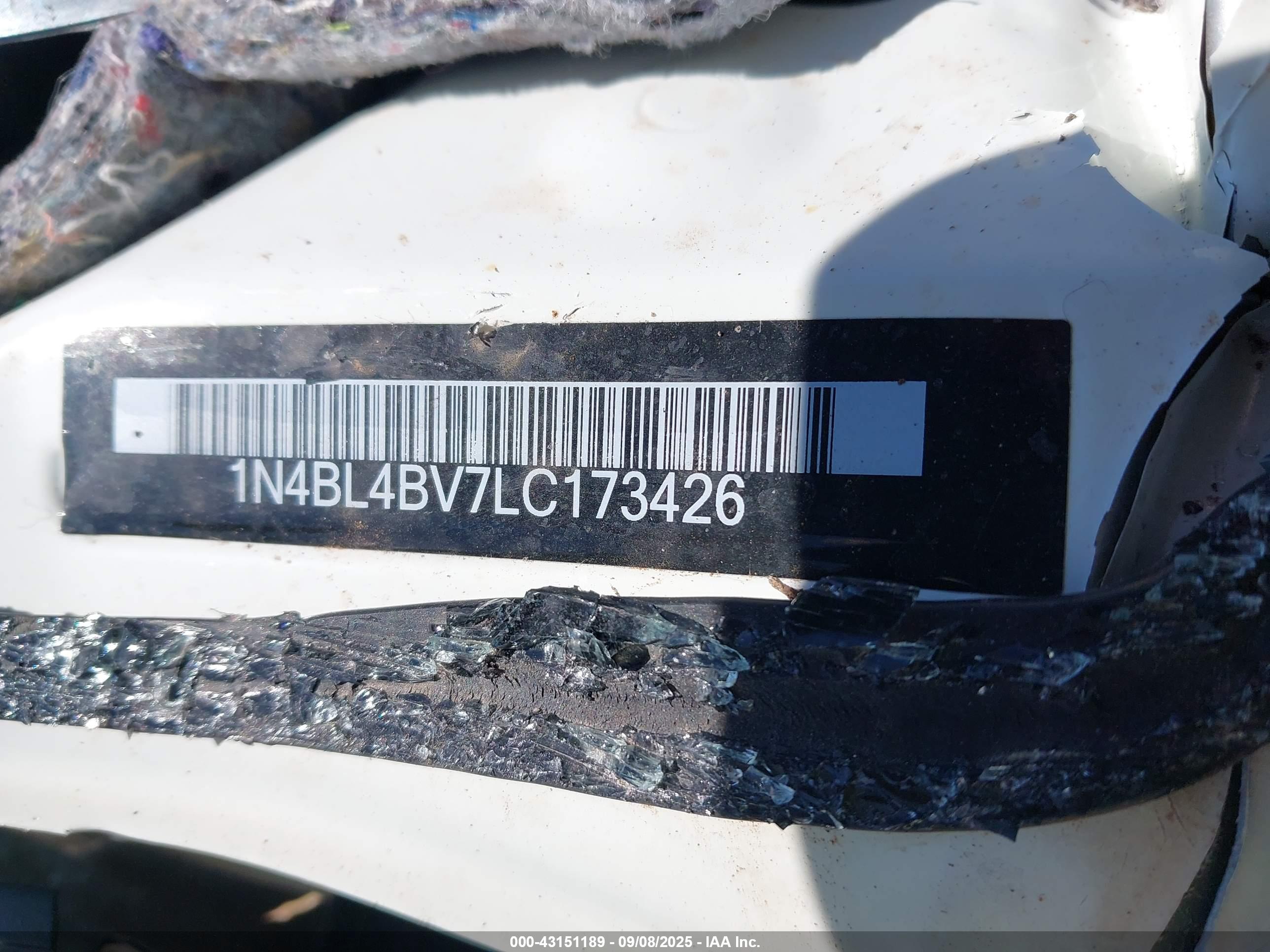 NISSAN ALTIMA image 9