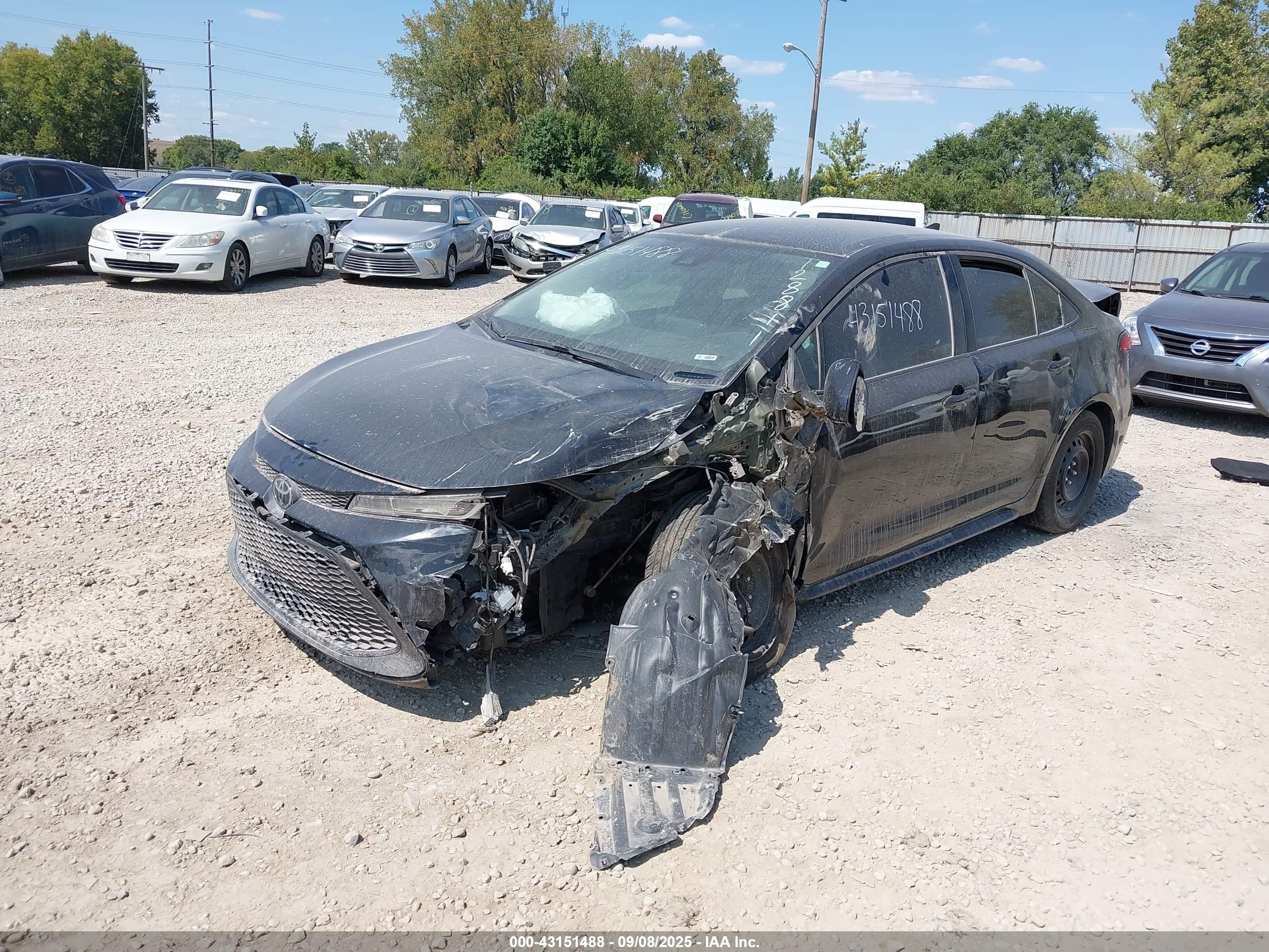 TOYOTA COROLLA image 2