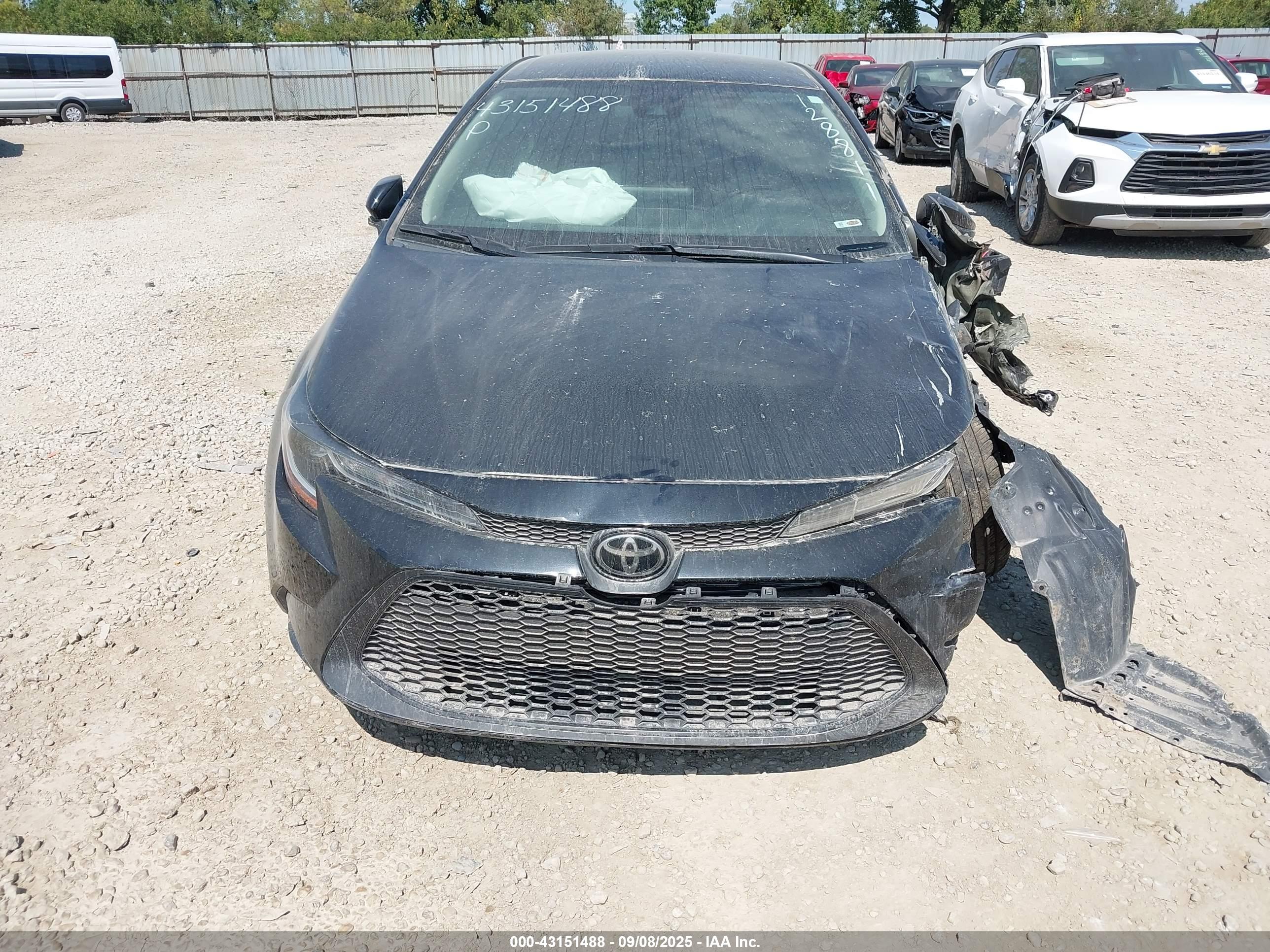 TOYOTA COROLLA image 6