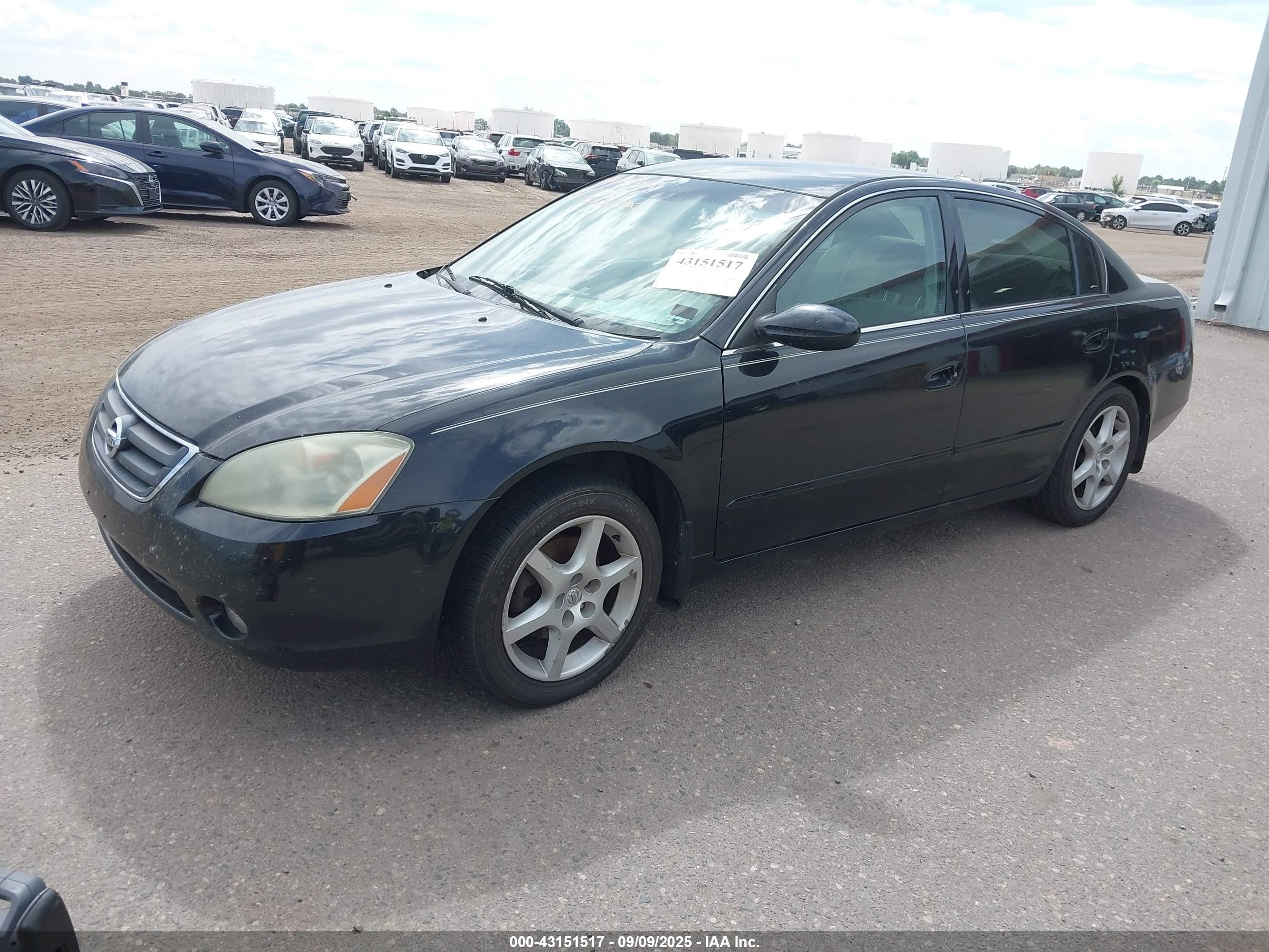 NISSAN ALTIMA image 2