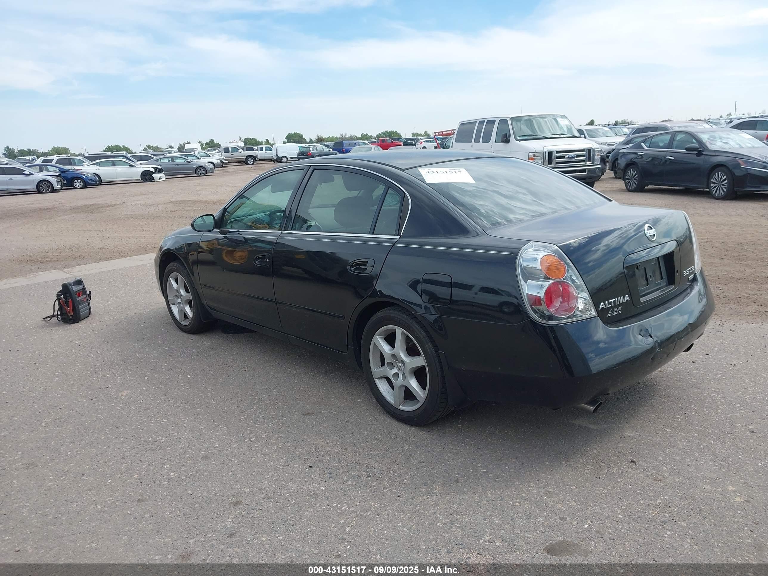 NISSAN ALTIMA image 3