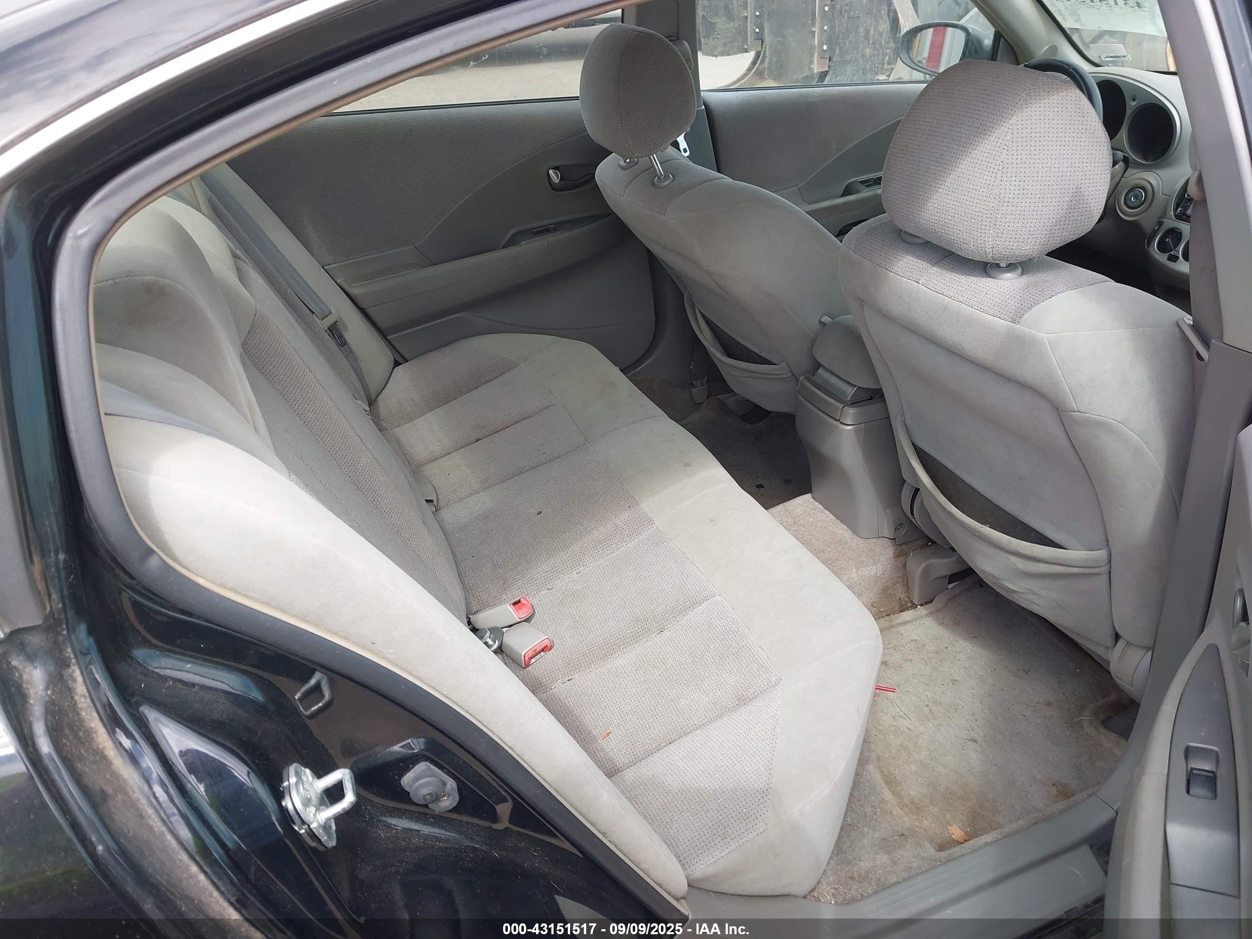 NISSAN ALTIMA image 8