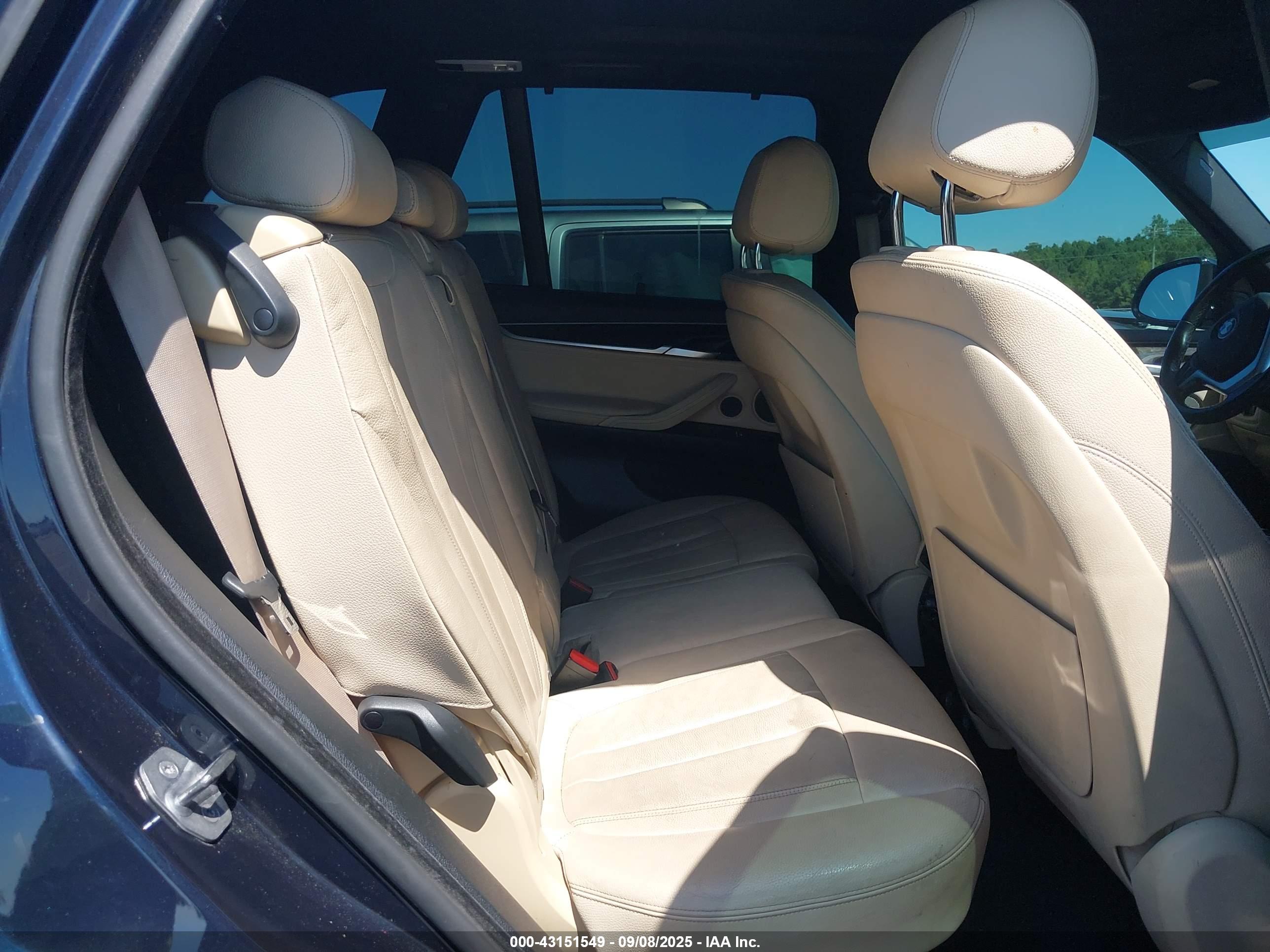 BMW X5 image 8