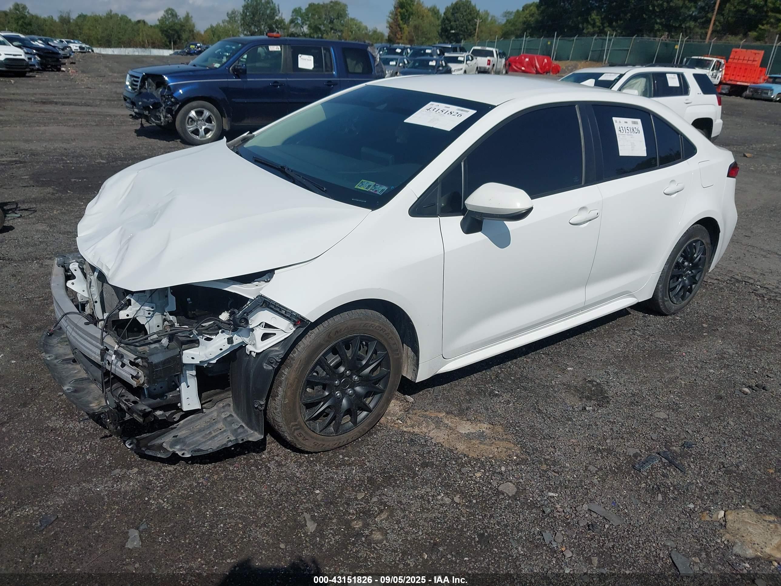 TOYOTA COROLLA image 2