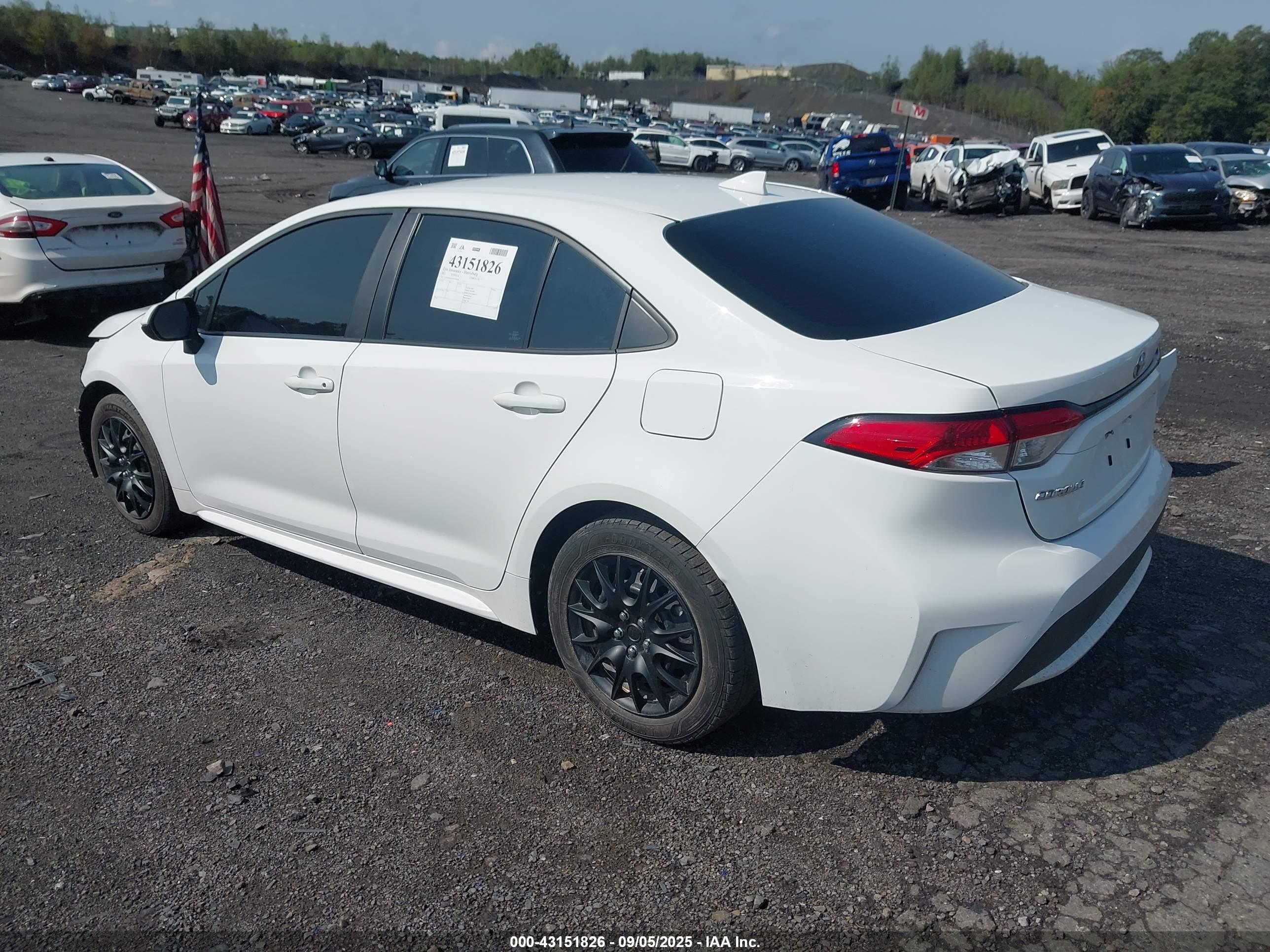 TOYOTA COROLLA image 3