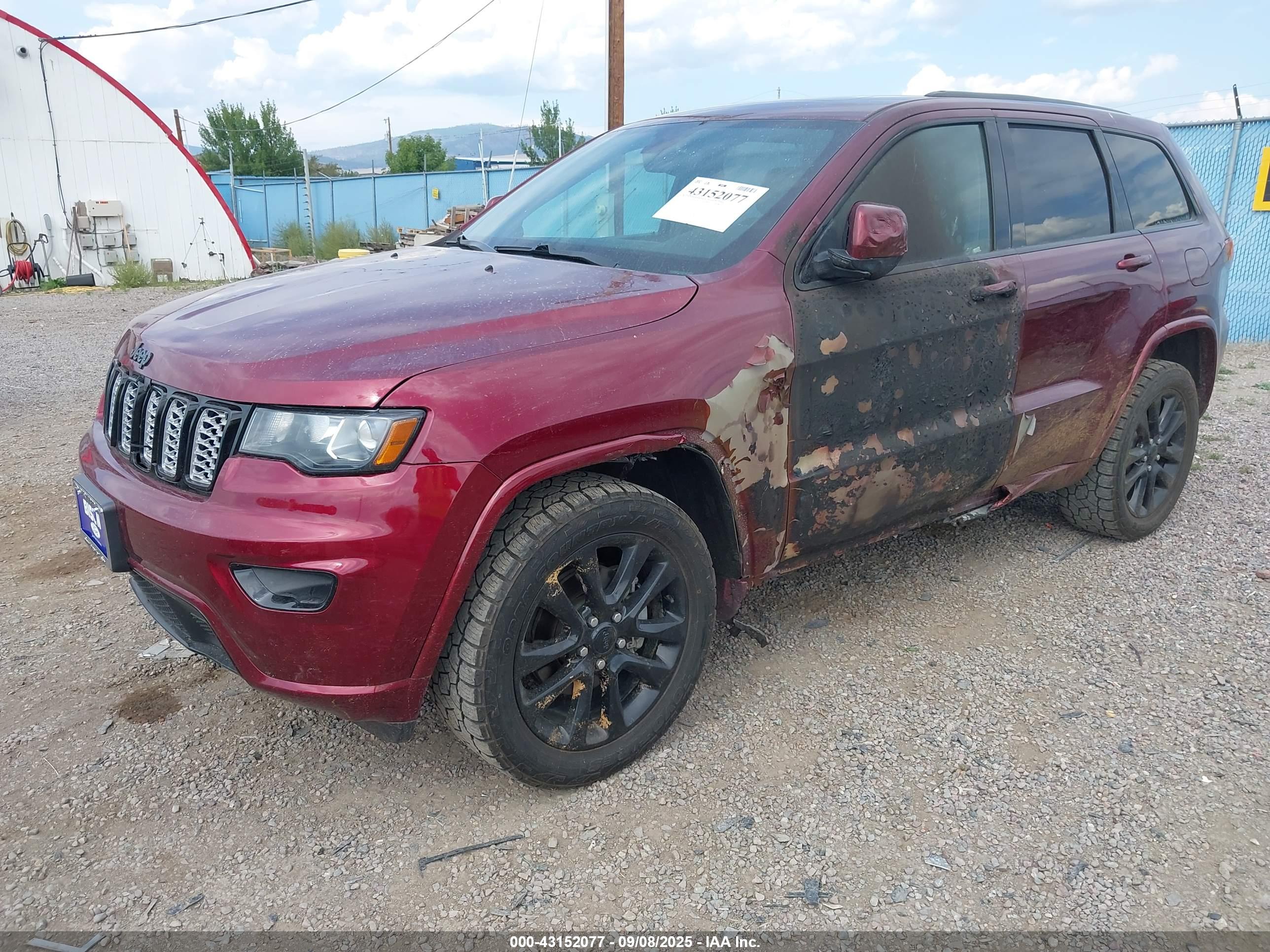 JEEP GRAND image 2