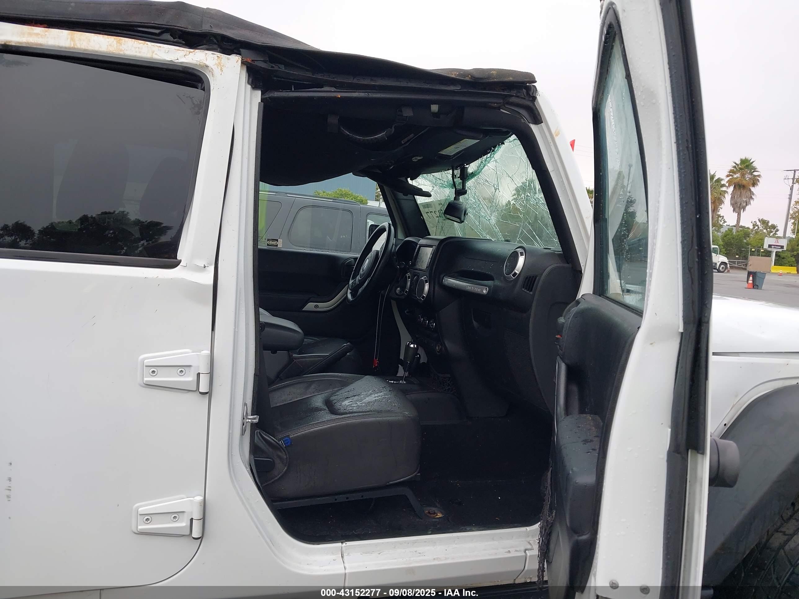 JEEP WRANGLER image 5