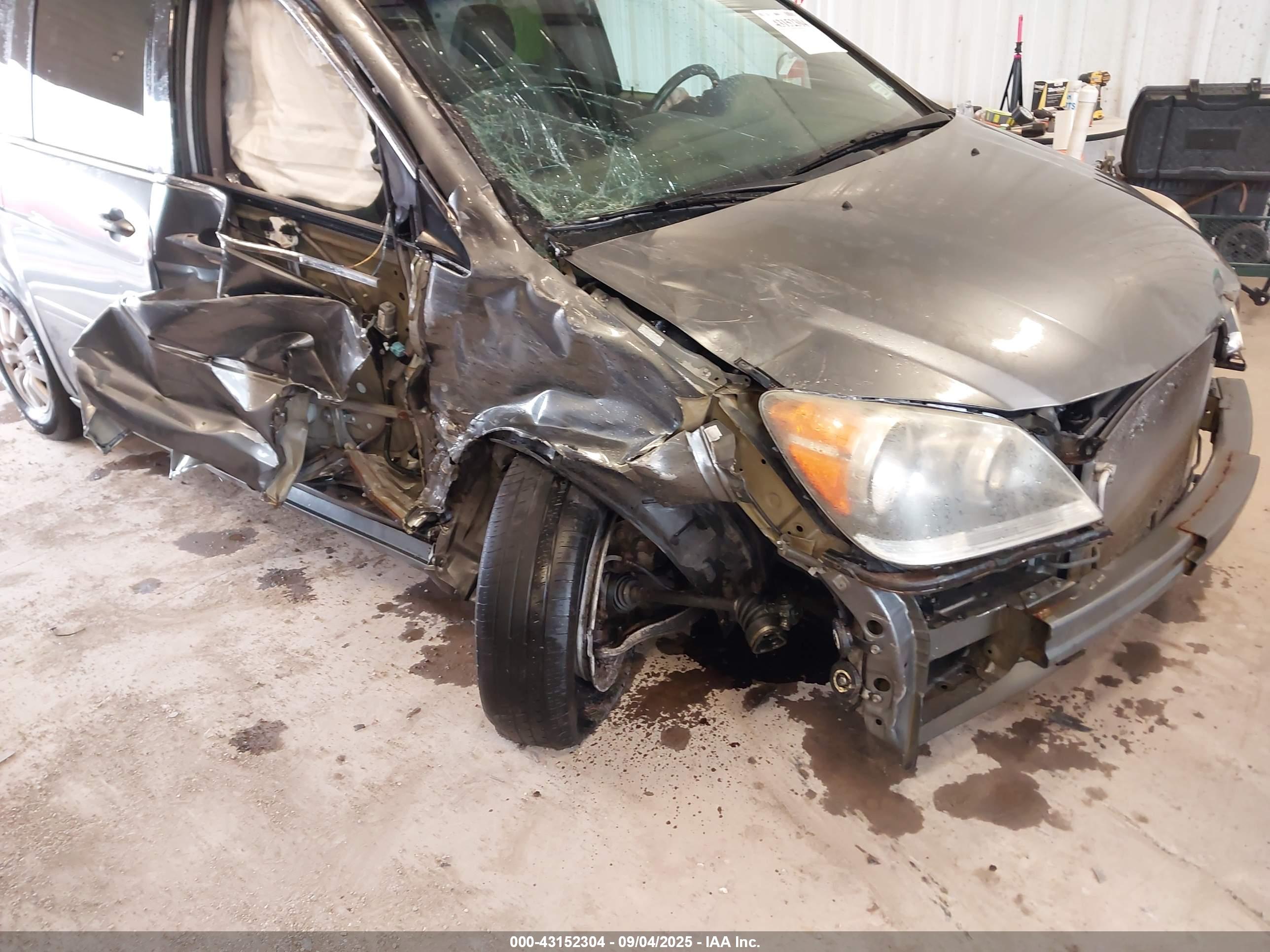 HONDA ODYSSEY image 6