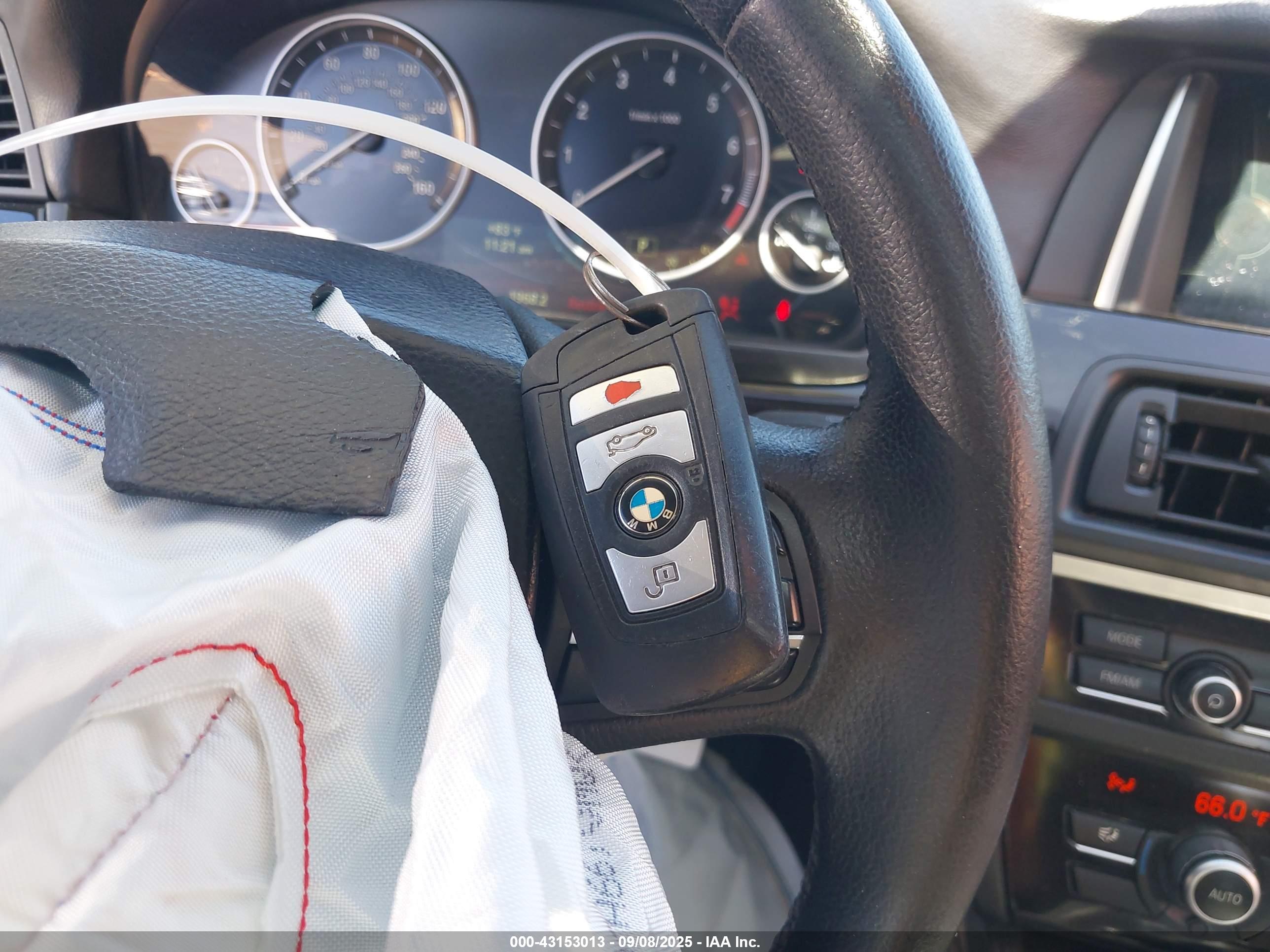 BMW 528I image 11