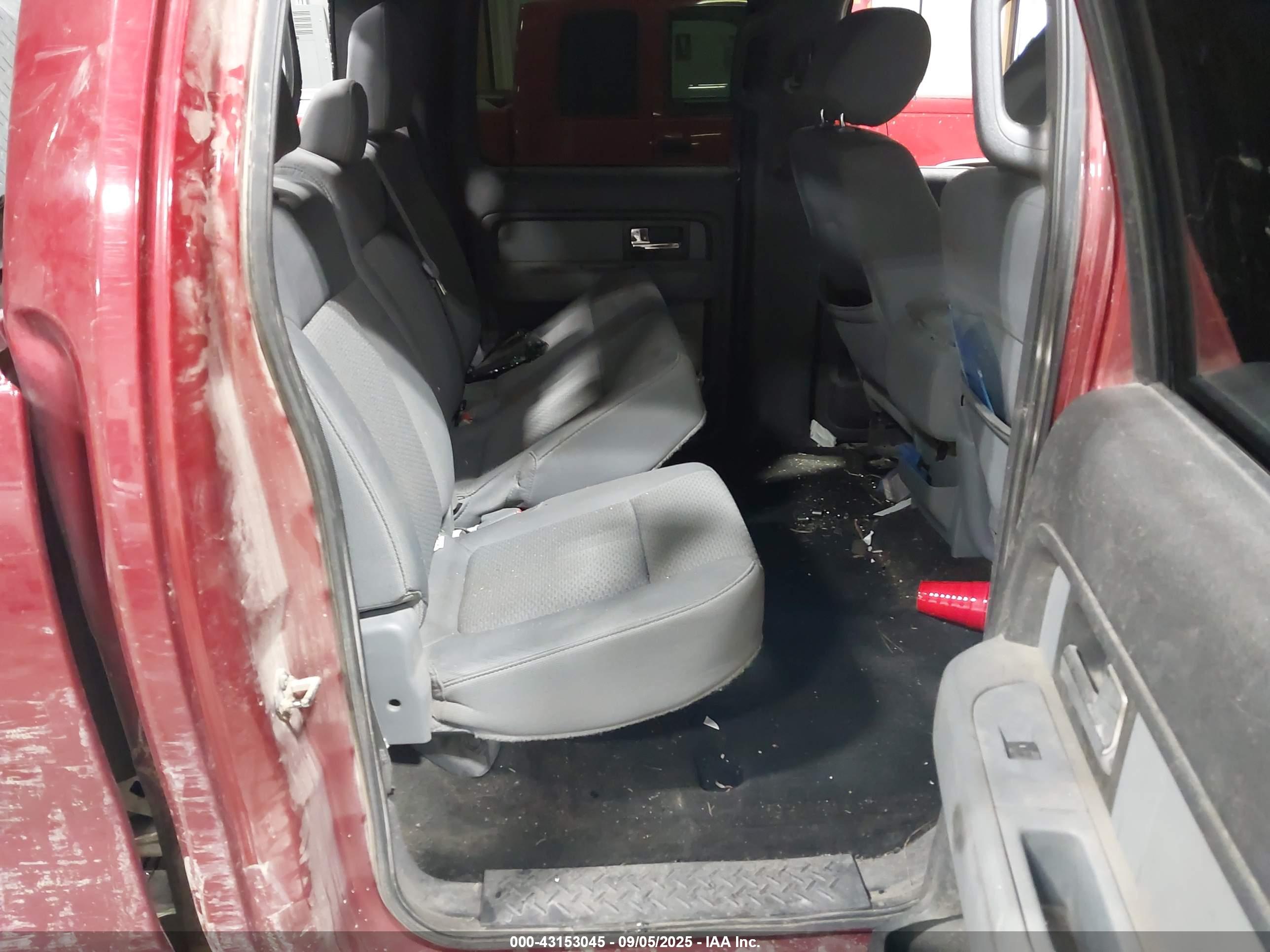 FORD F-150 image 8