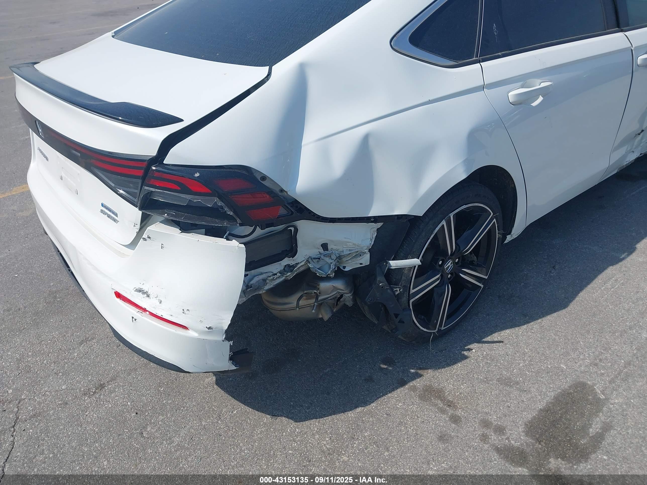 HONDA ACCORD image 6