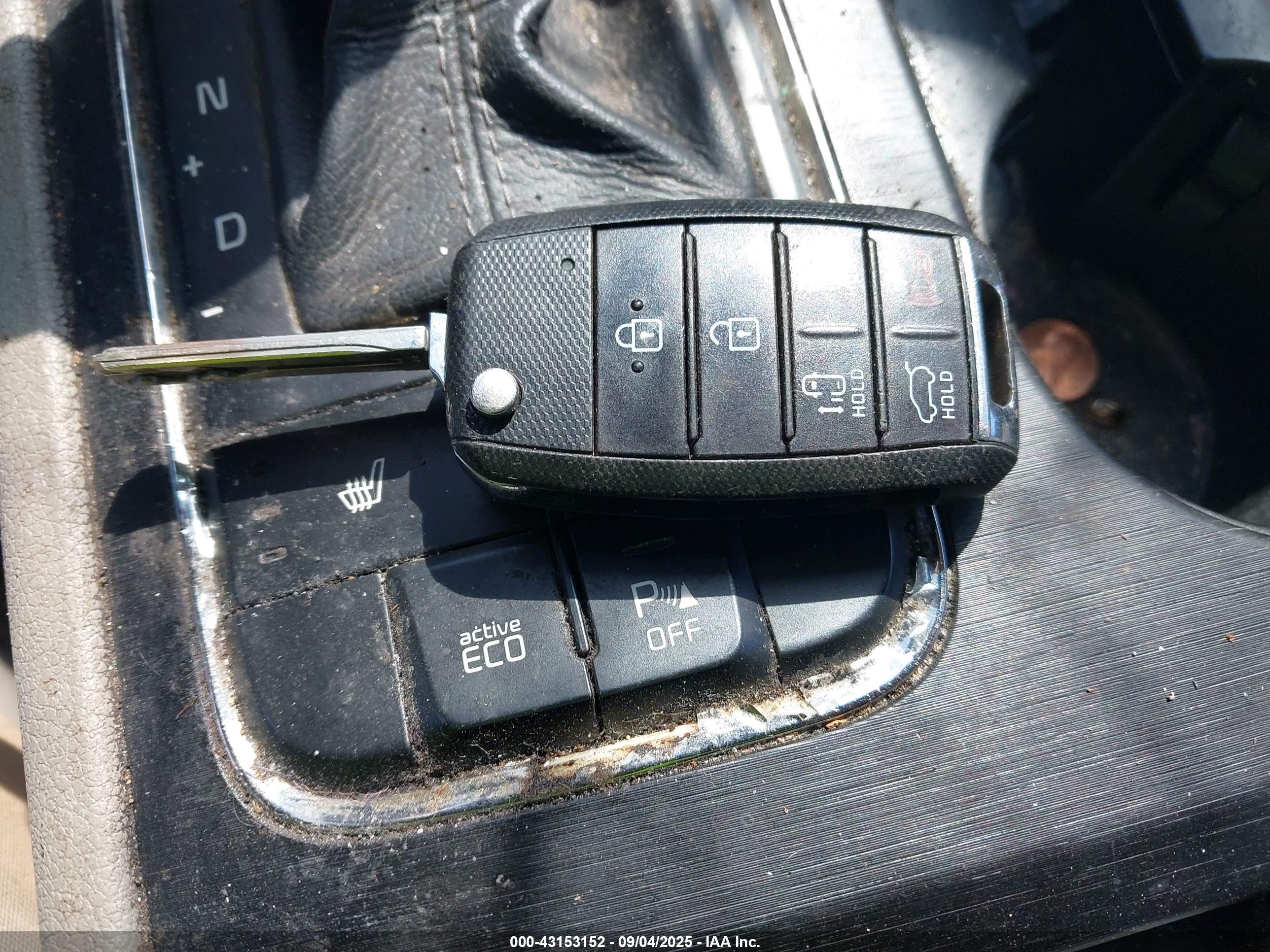 KIA SEDONA image 11