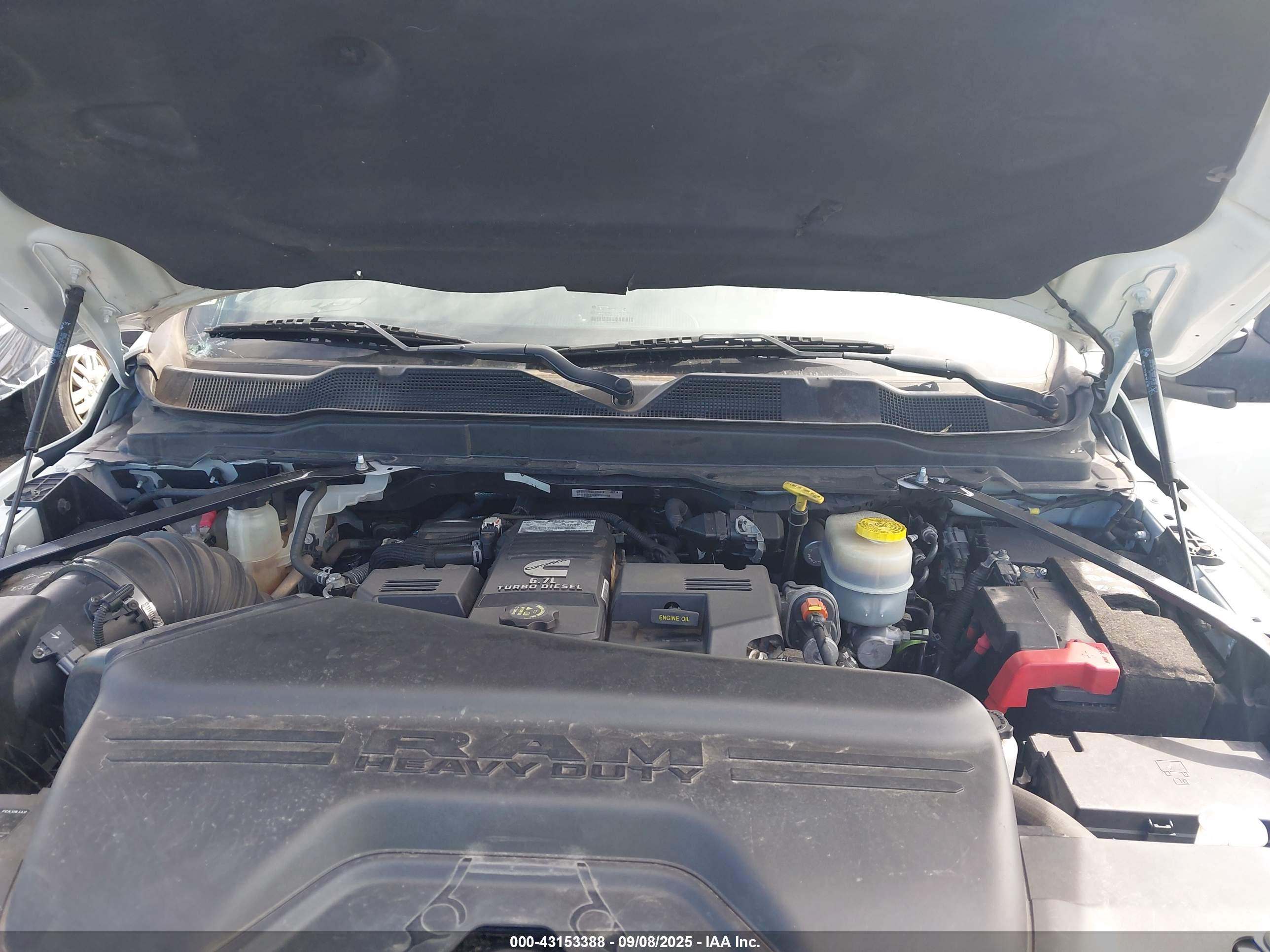 RAM 3500 image 10