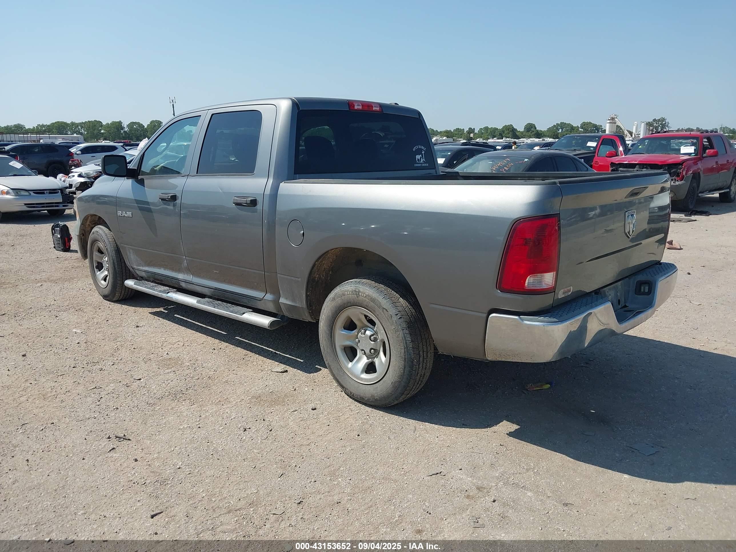 DODGE RAM image 3