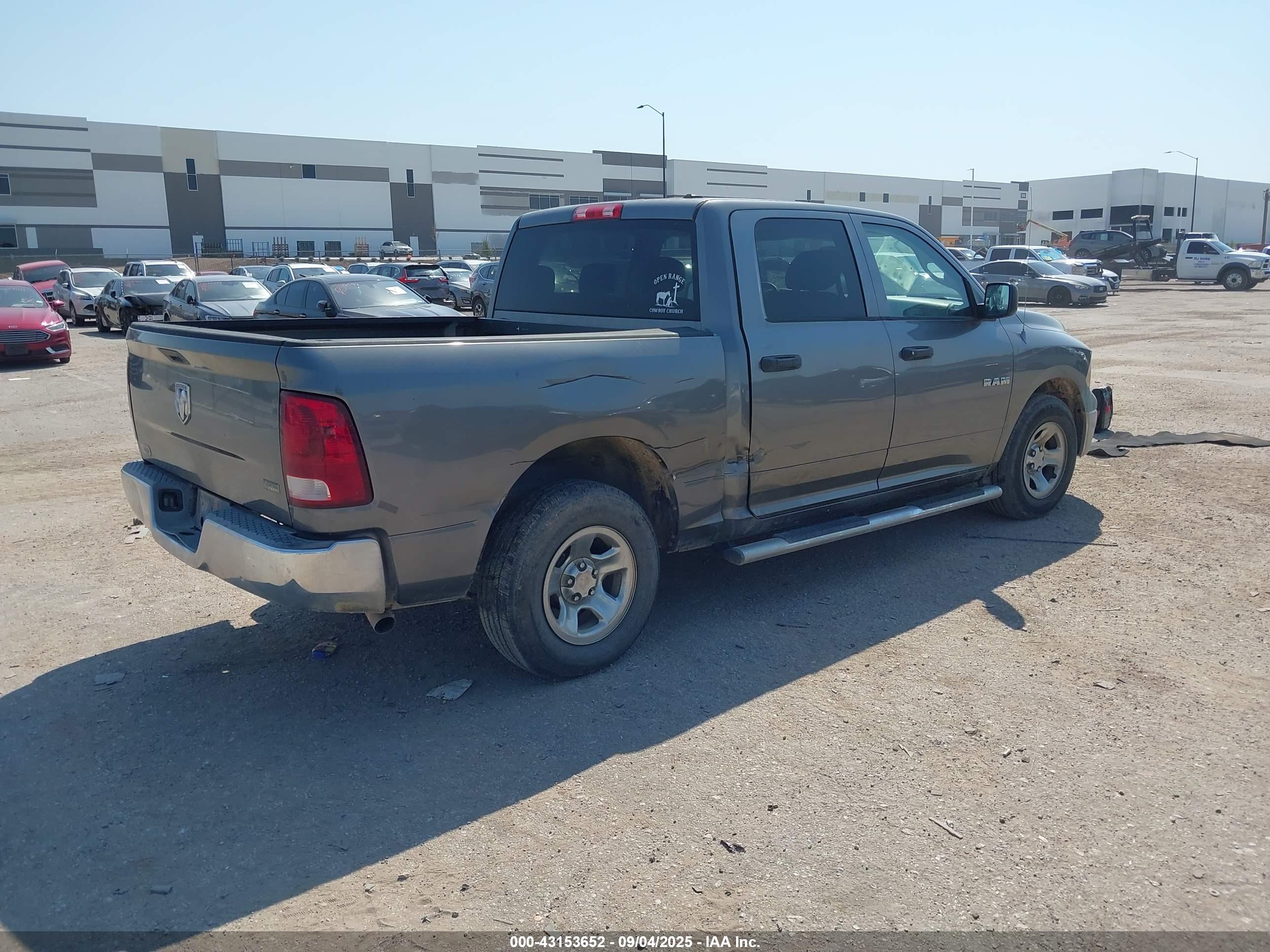 DODGE RAM image 4
