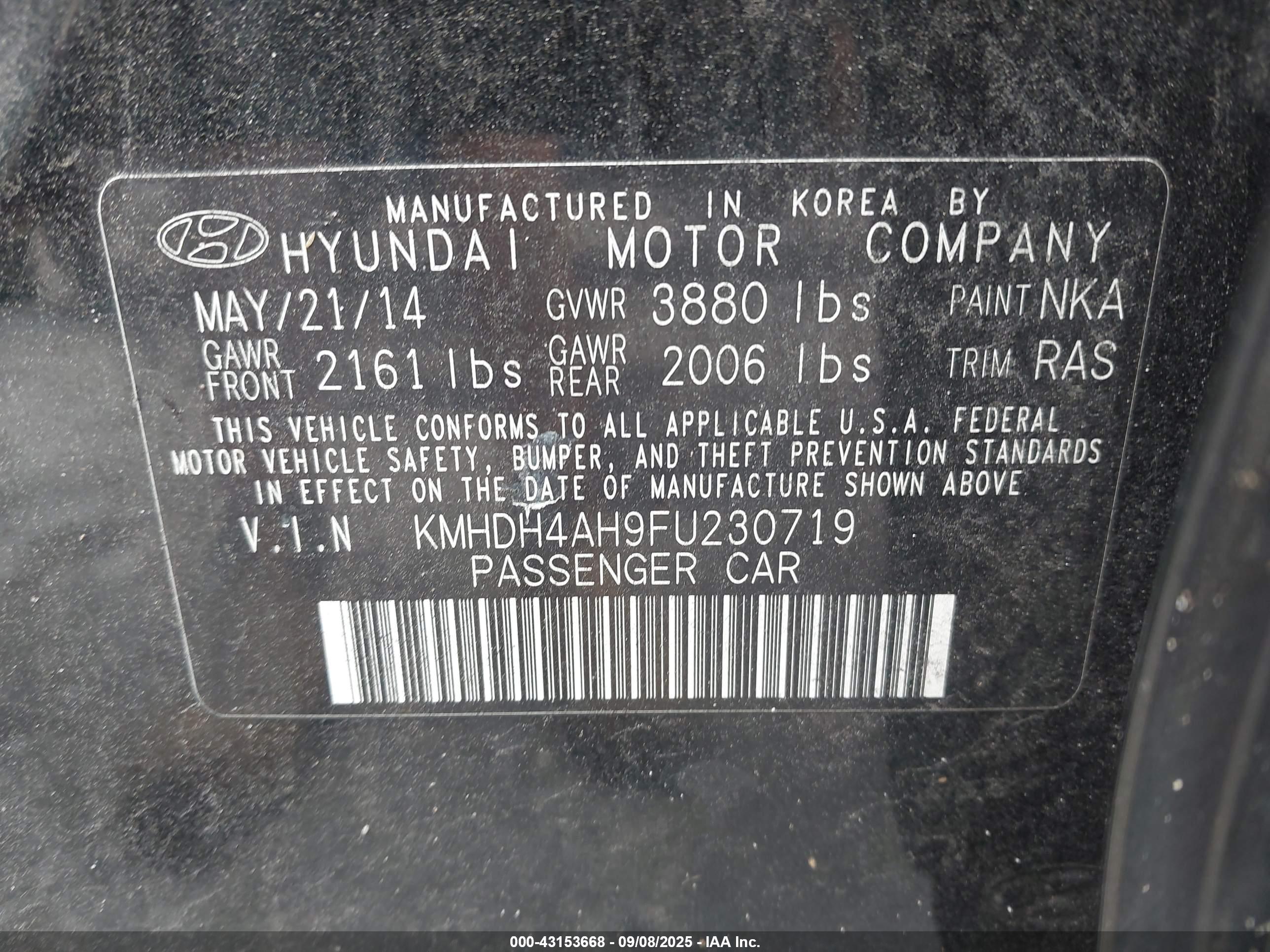 HYUNDAI ELANTRA image 9