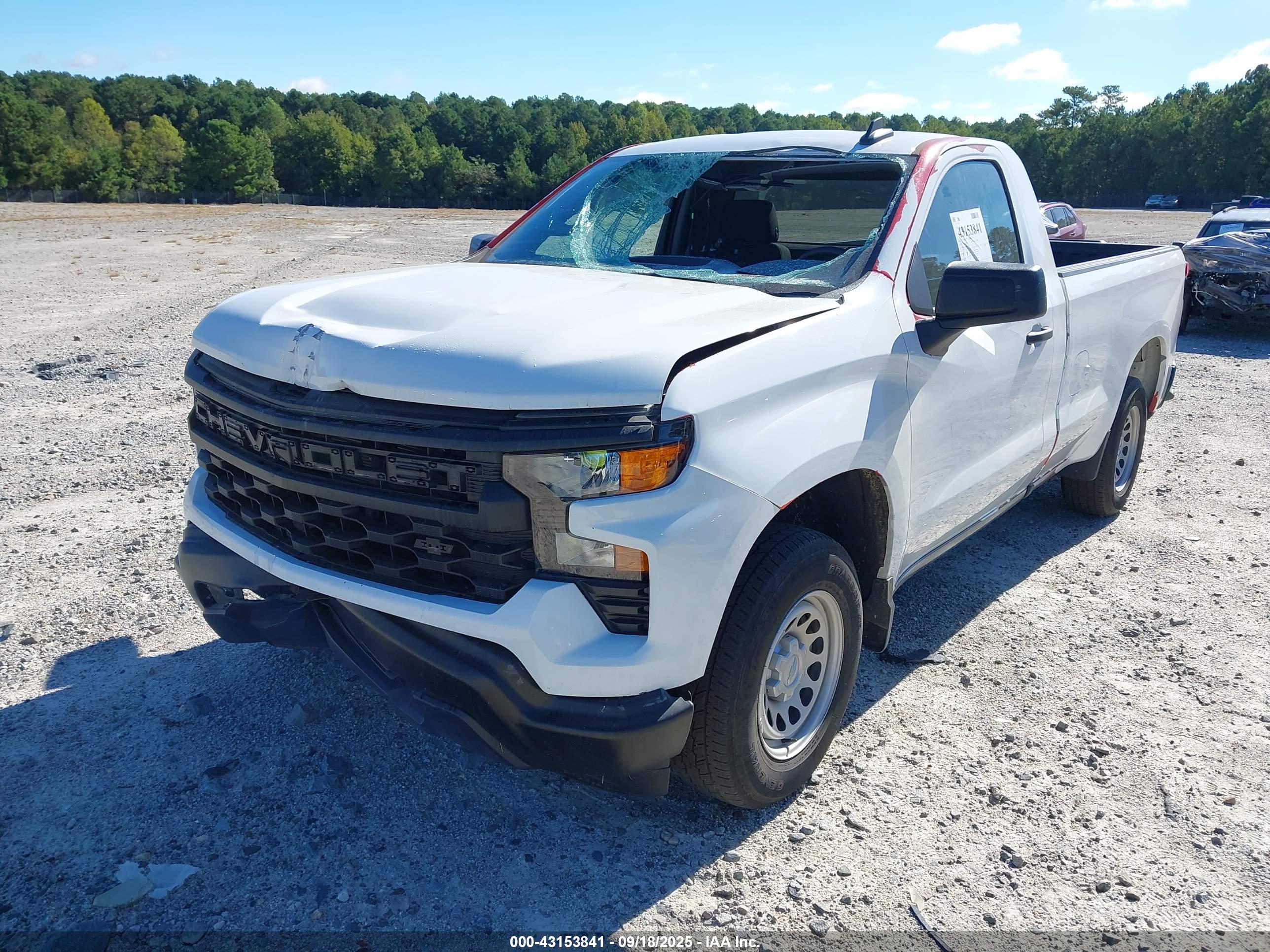 CHEVROLET SILVERADO image 2