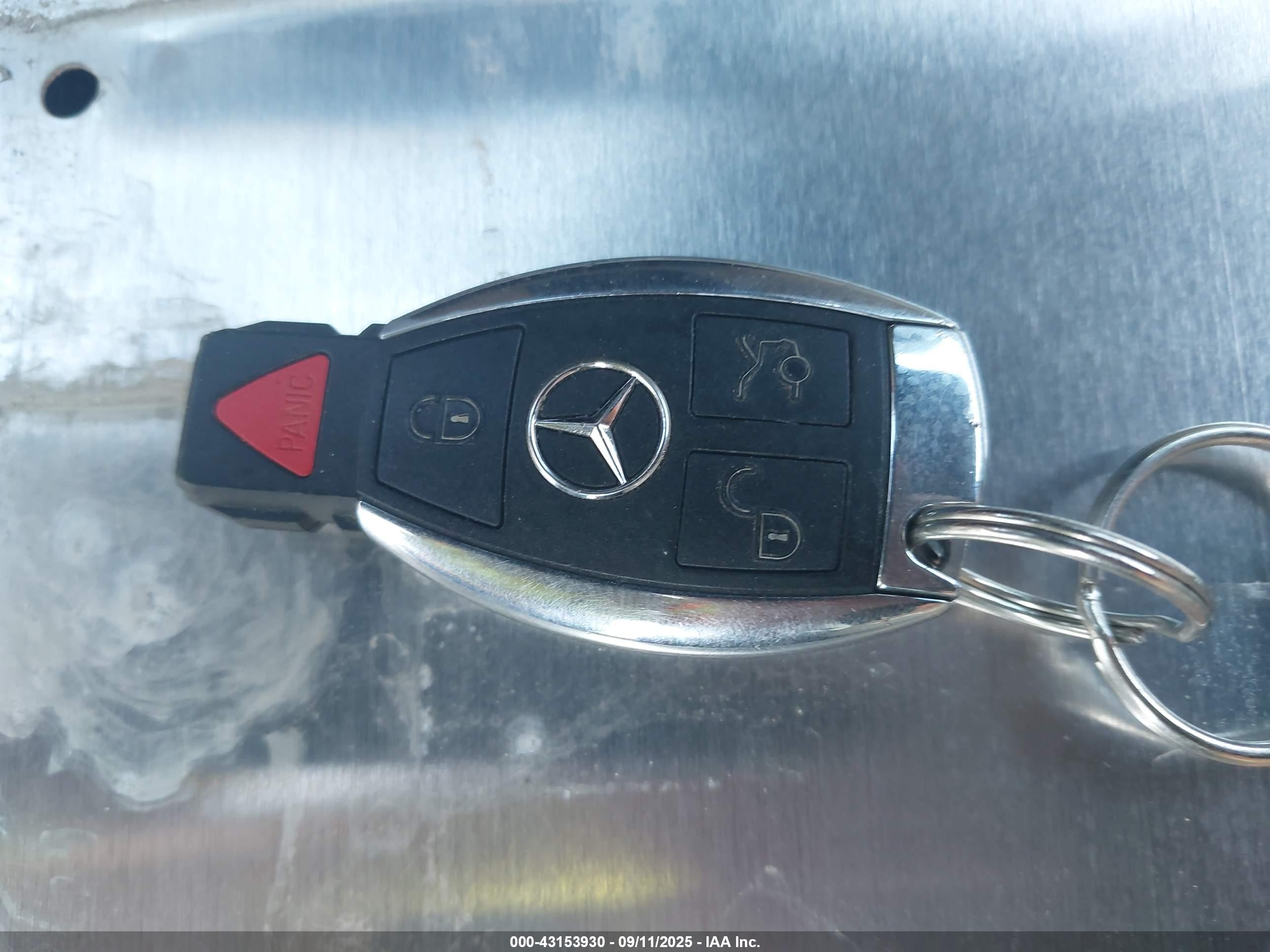 MERCEDES-BENZ CLA image 11
