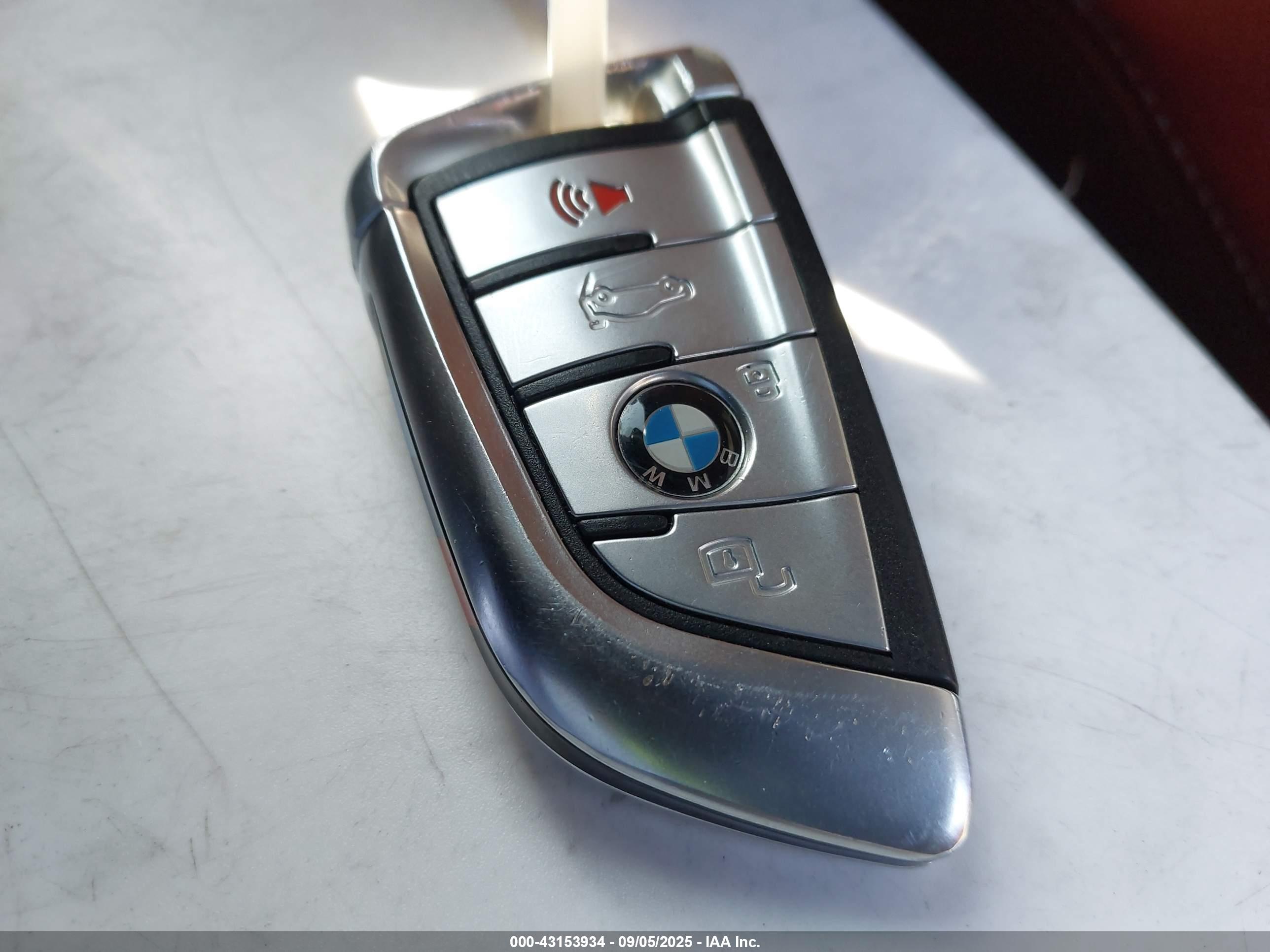 BMW X5 image 11