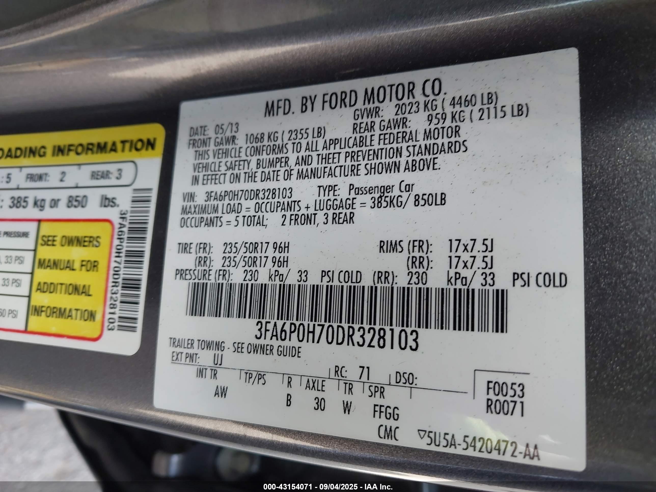 FORD FUSION image 9