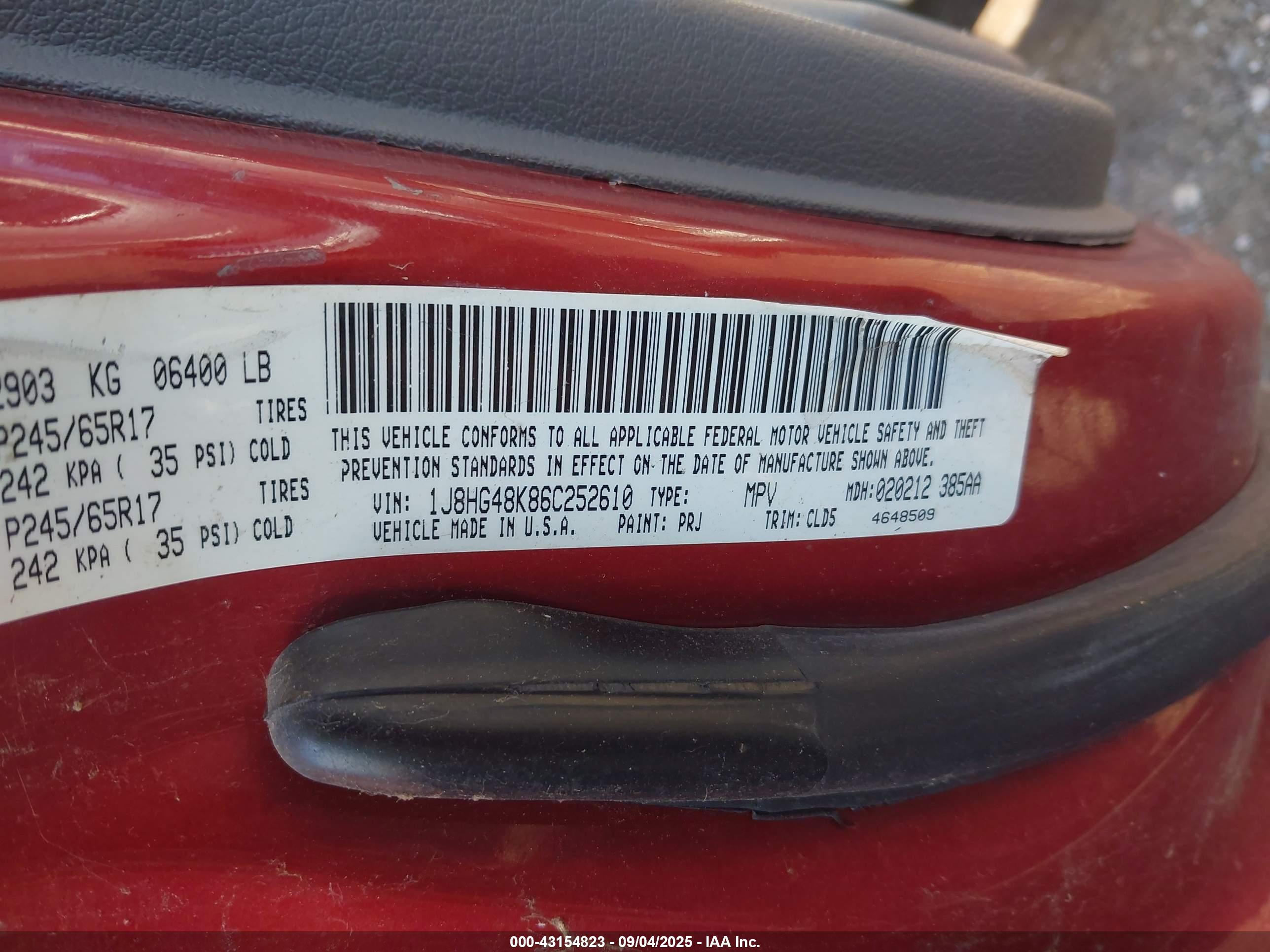 JEEP COMMANDER image 9