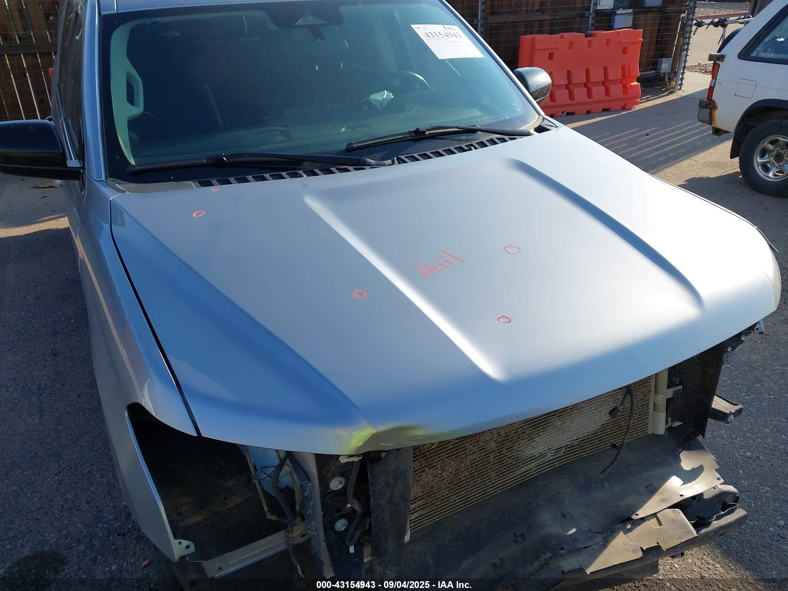 FORD EXPEDITION image 6