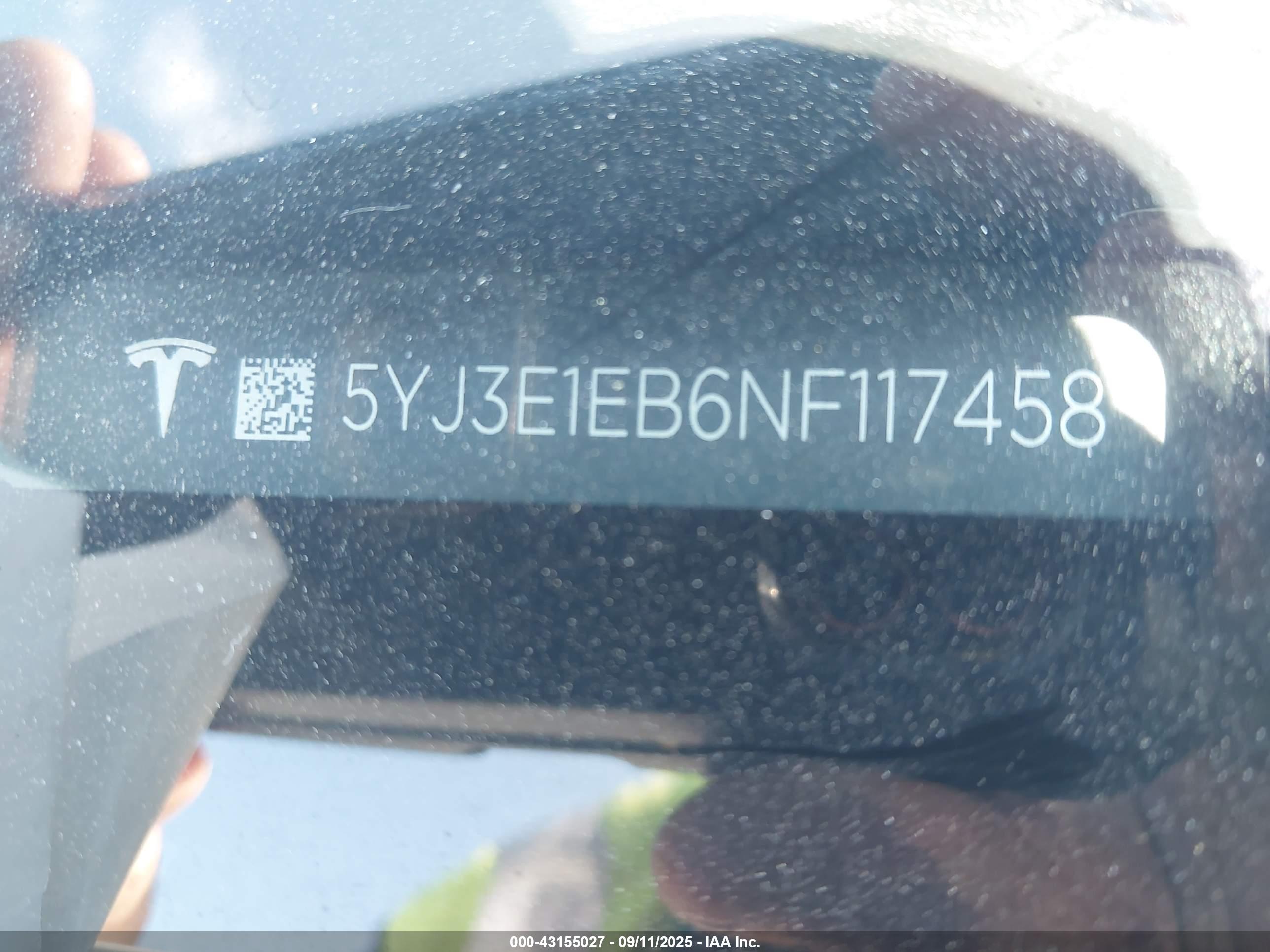 TESLA MODEL image 9