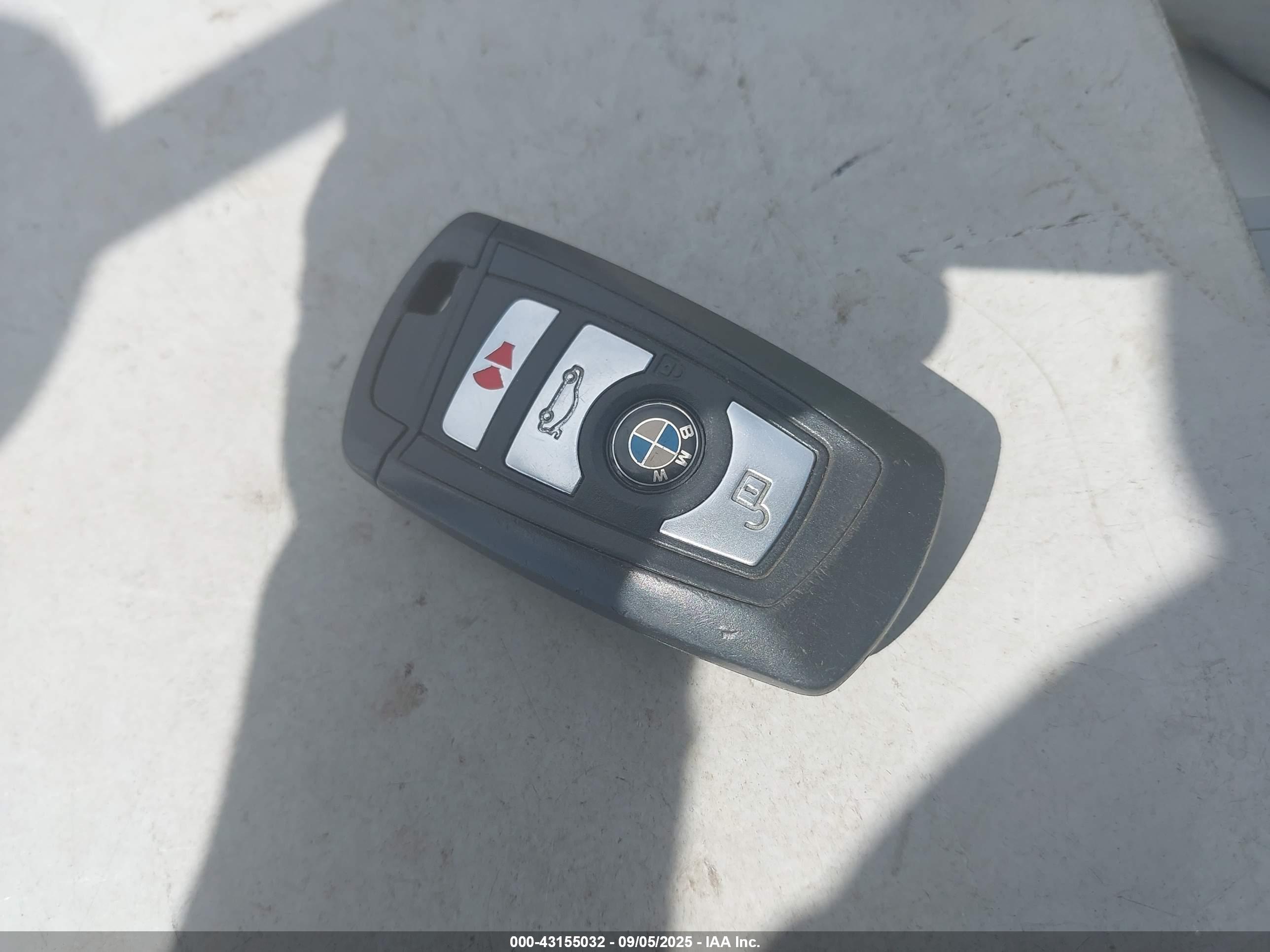 BMW M5 image 11