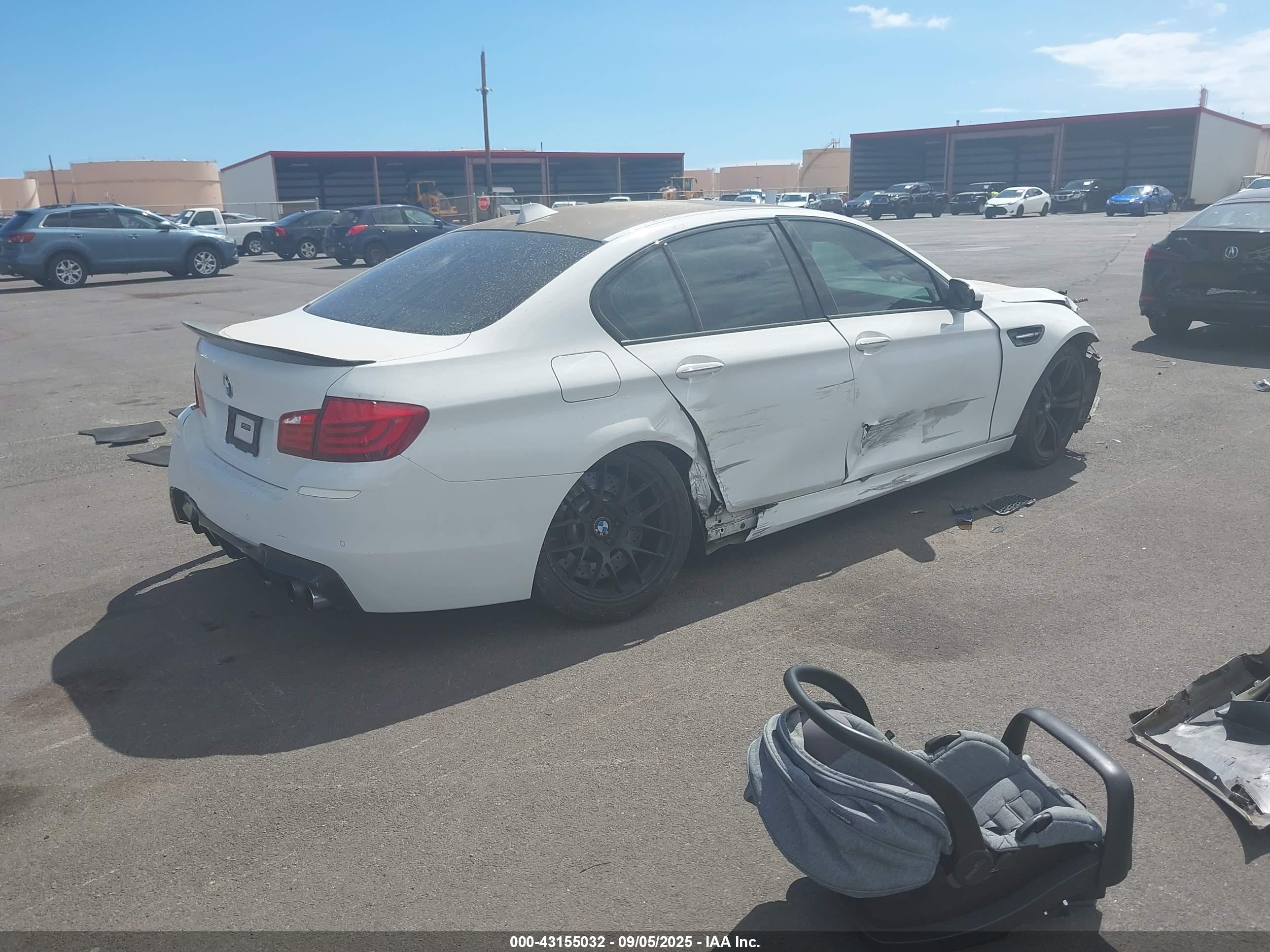 BMW M5 image 4